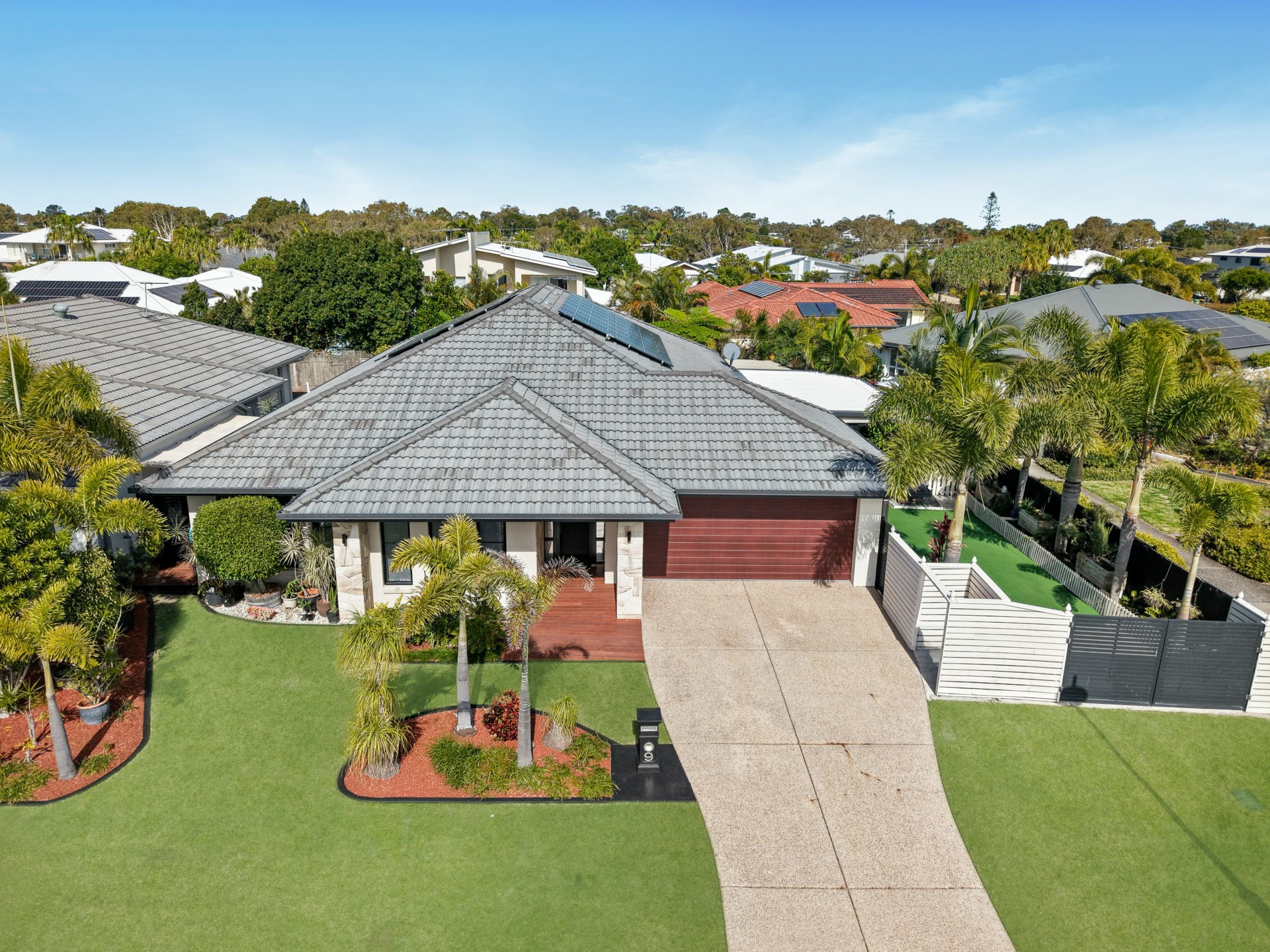 9 Beaufort Circuit — photo from LJ Hooker Bribie Island