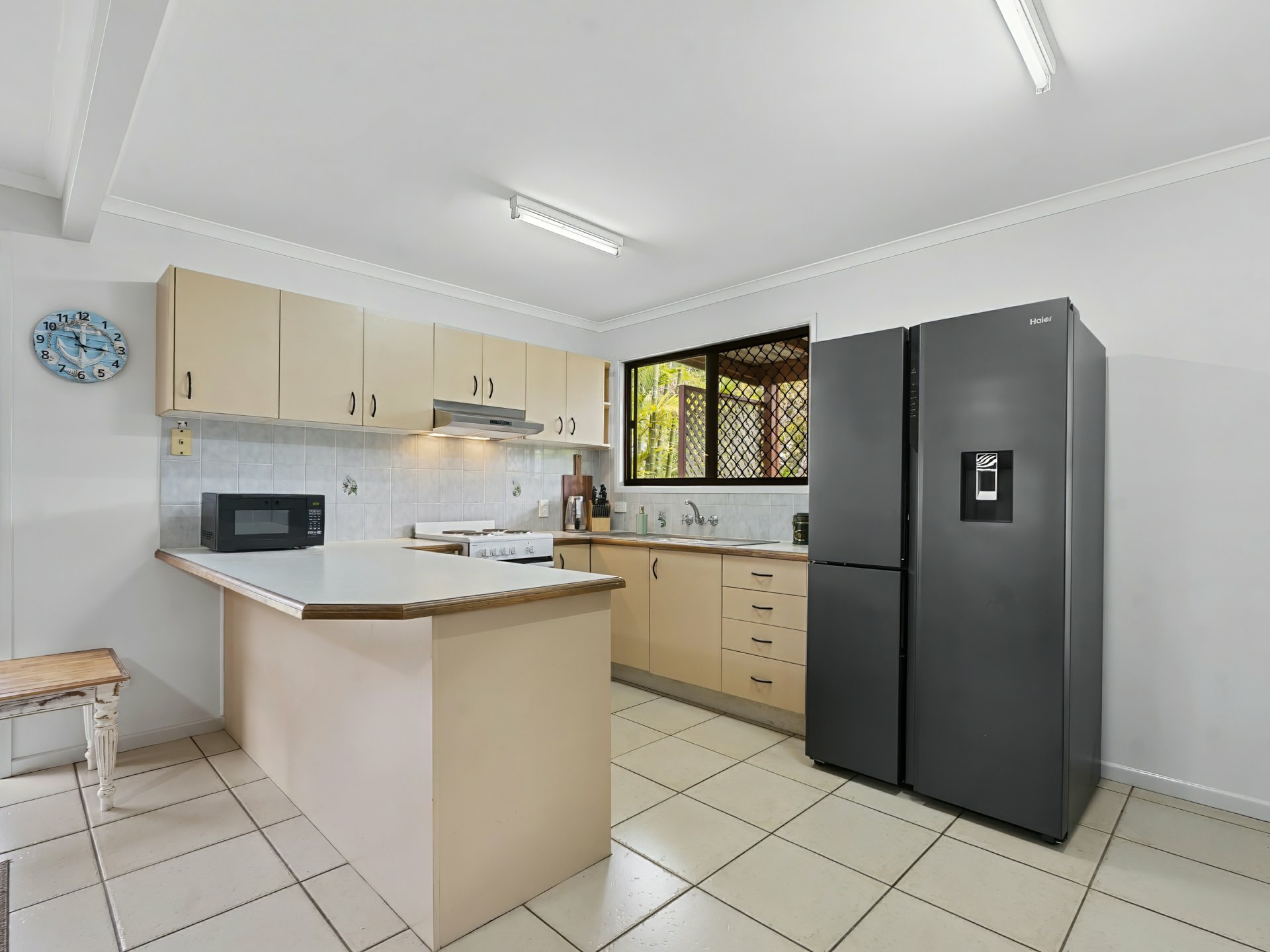 32 Ranald Avenue — photo 4 of 30