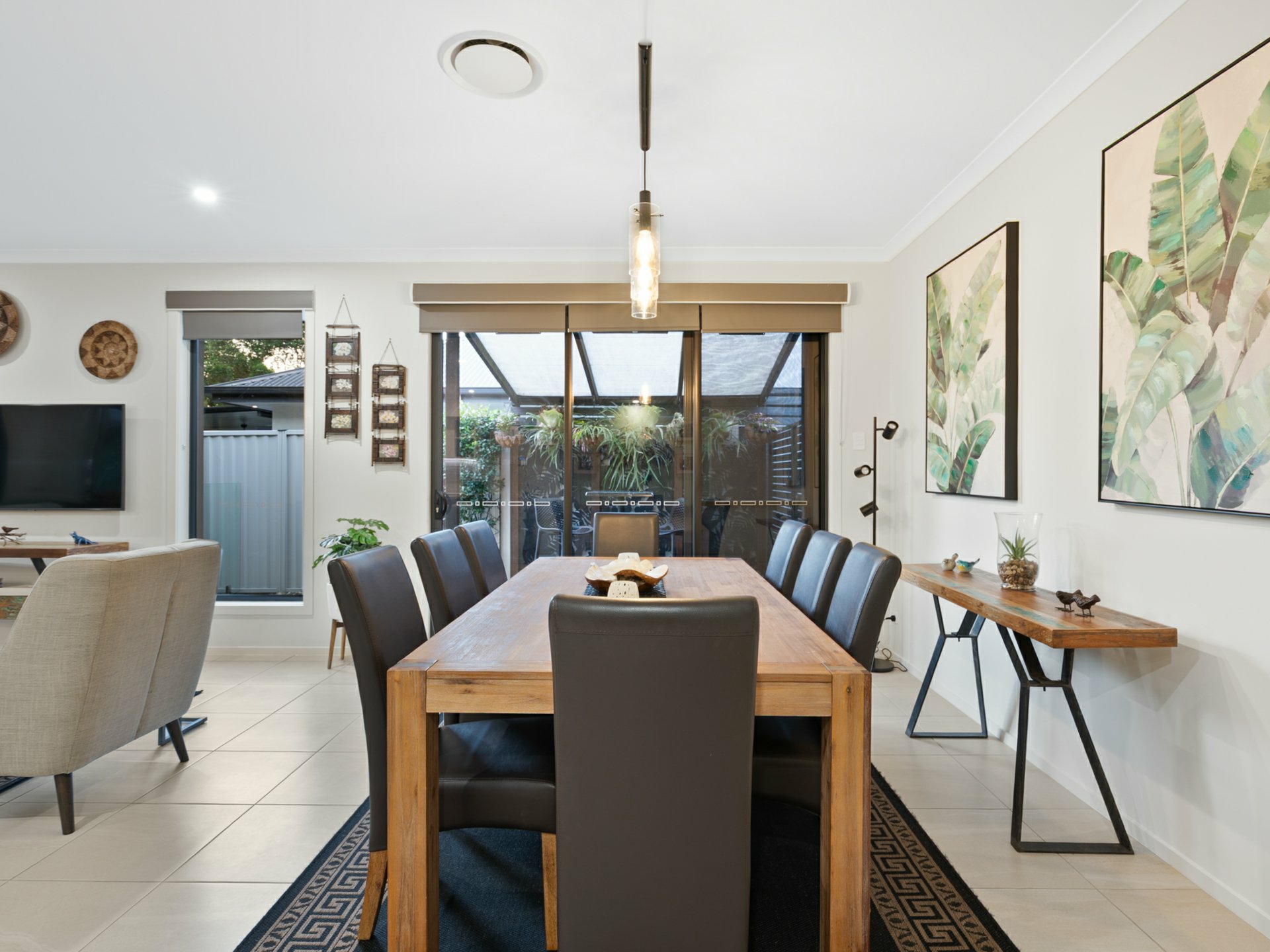 11 Dianella Crescent — photo 9 of 27