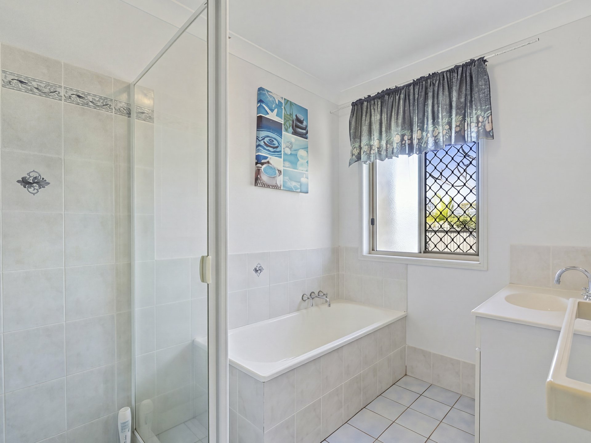 11 Queenscliff Court — photo 13 of 27