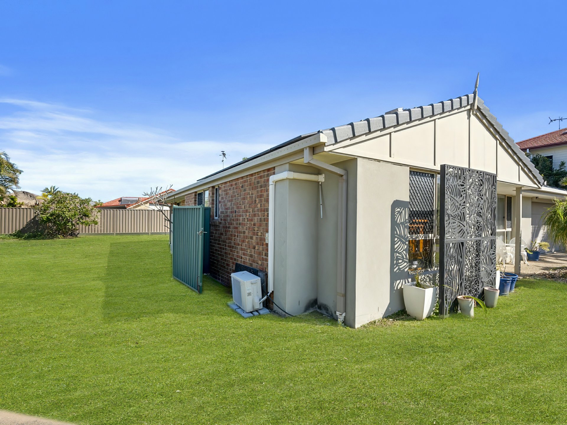 11 Queenscliff Court — photo 16 of 27
