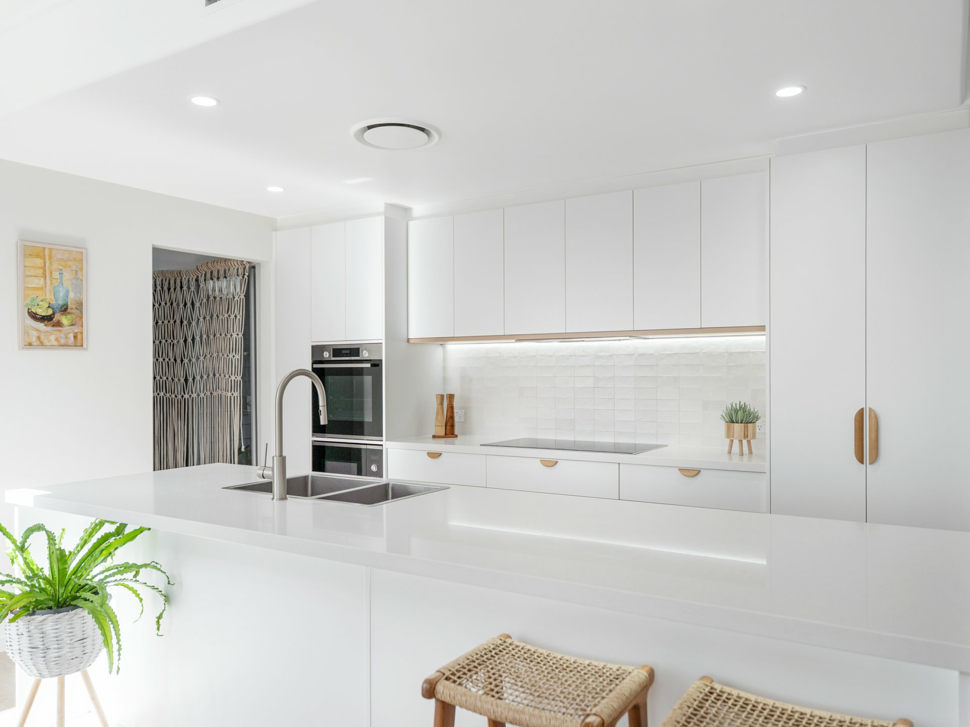 111/8 Spinnaker Drive — photo 13 of 25