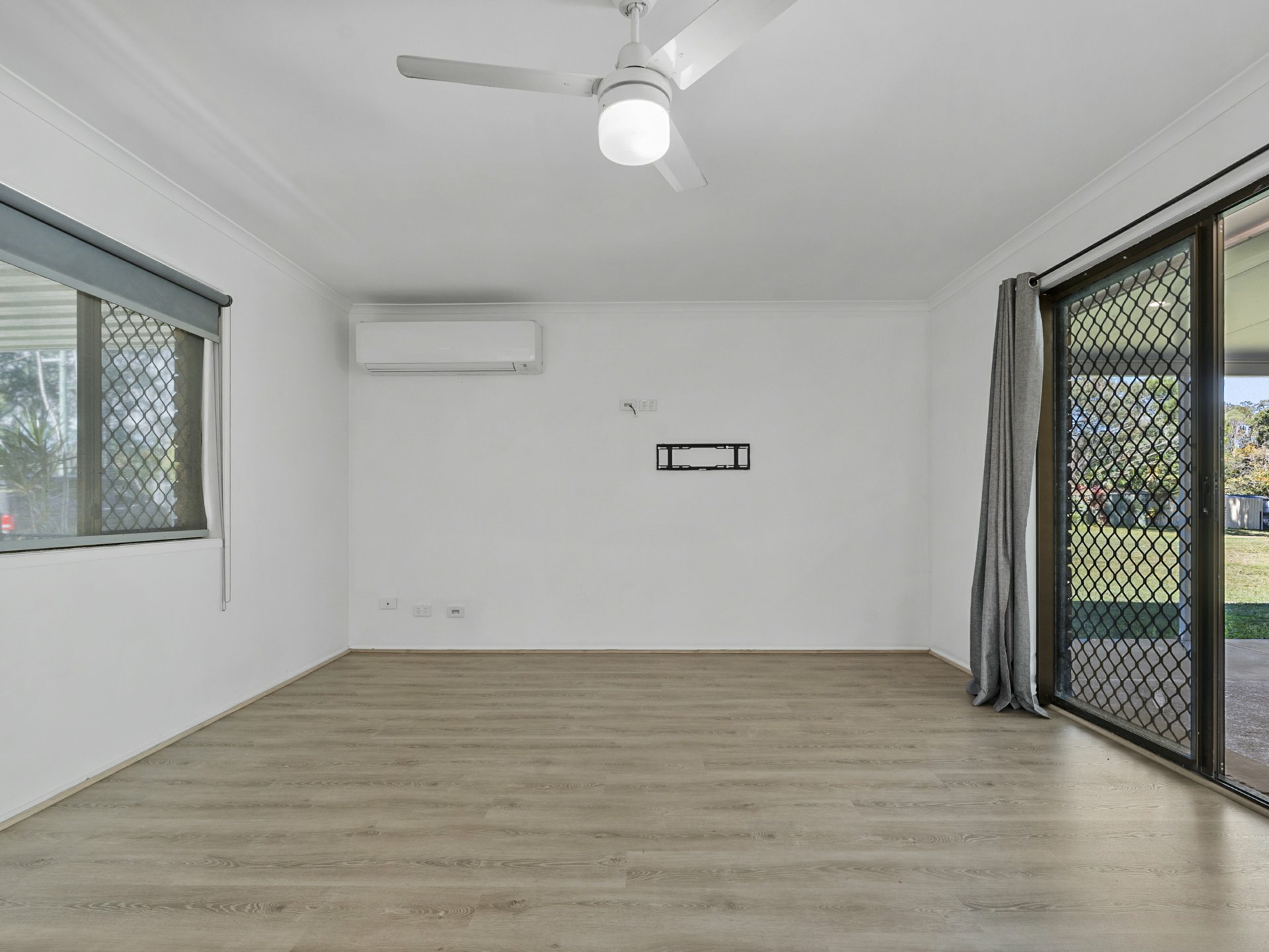 521 Bestmann Road — photo 5 of 20