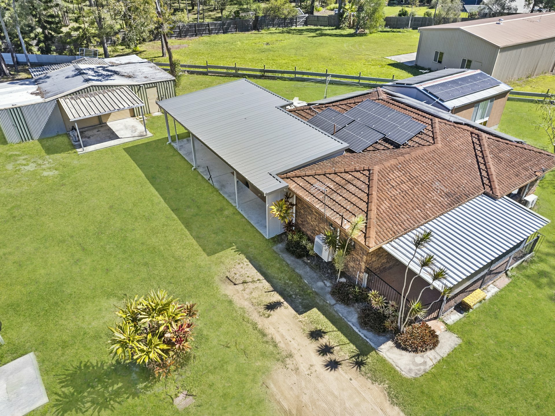 521 Bestmann Road — photo 15 of 20