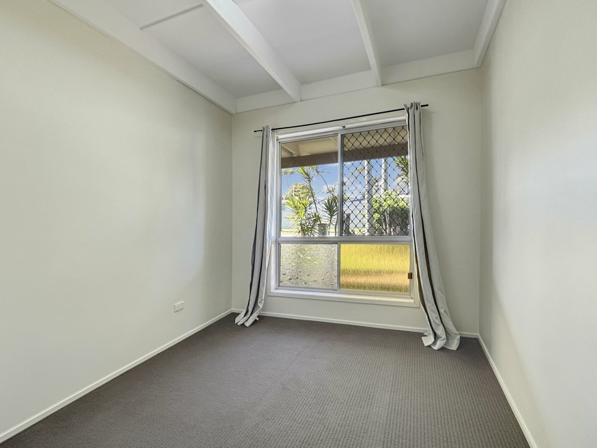 8 Pandara Avenue — photo 5 of 10