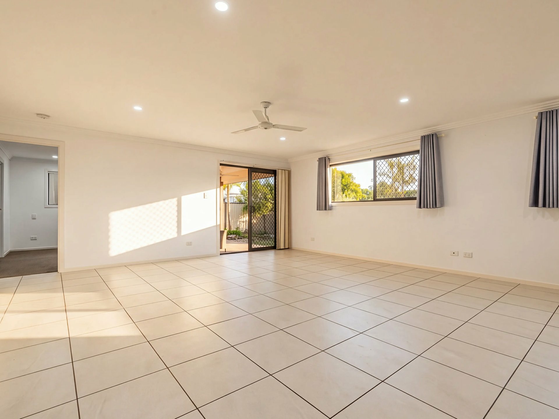 10 Regina Avenue — photo 10 of 19