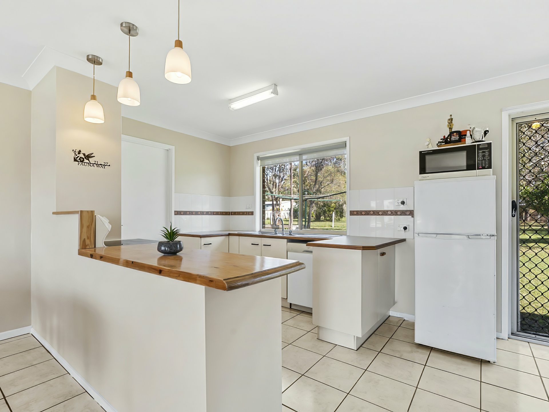 21-27 Fauna Way — photo 18 of 28