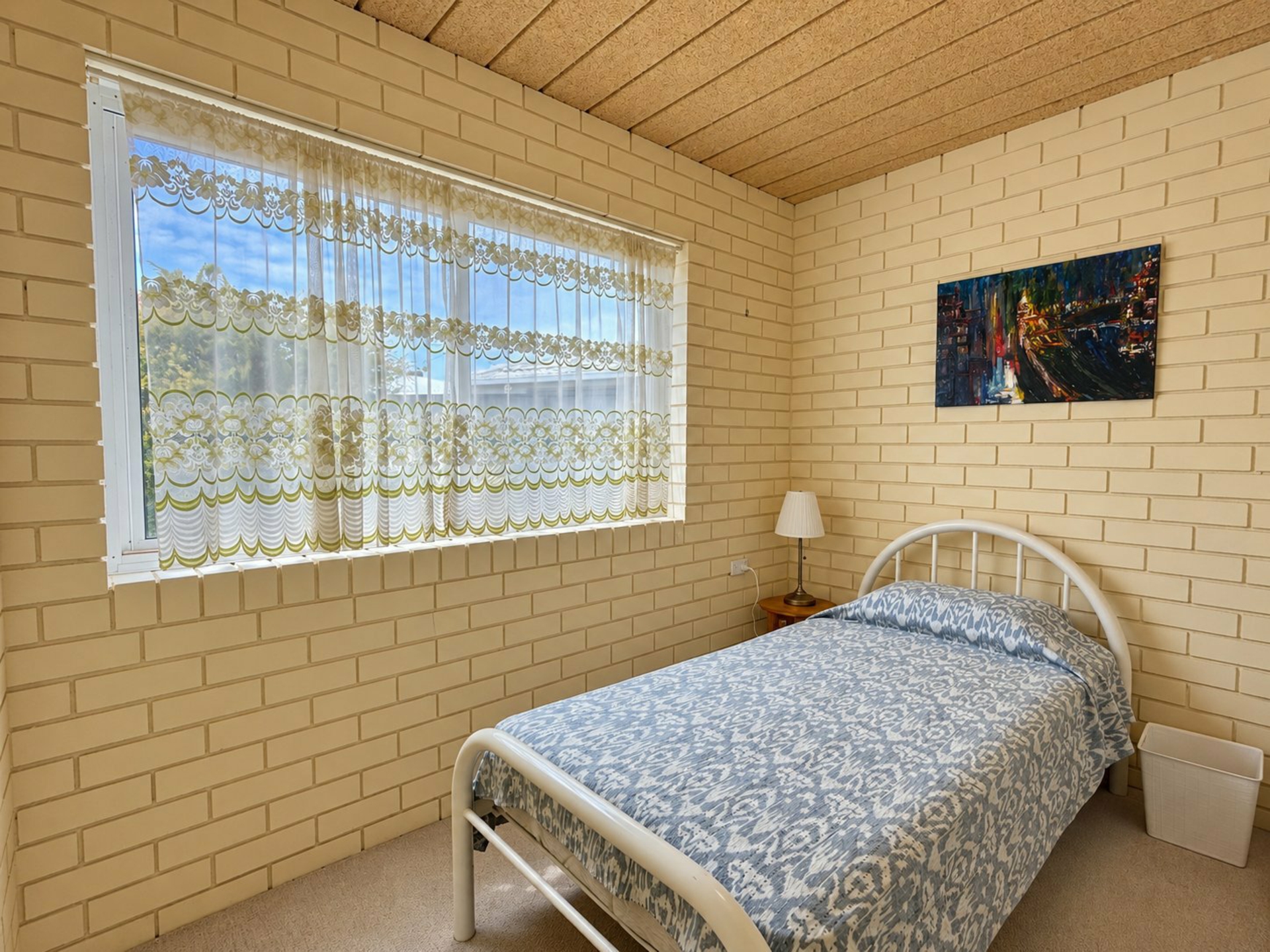 10 Brookes Crescent — photo 12 of 19