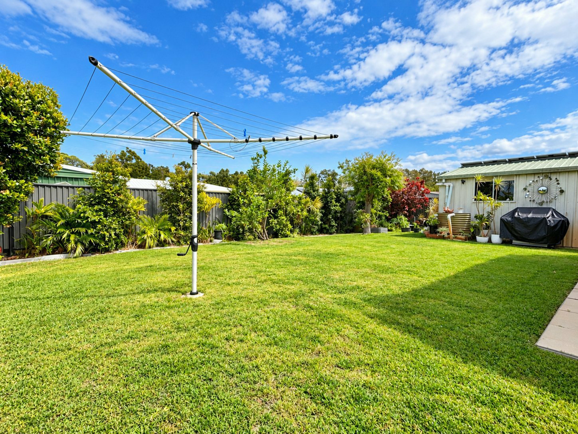 10 Brookes Crescent — photo 18 of 19