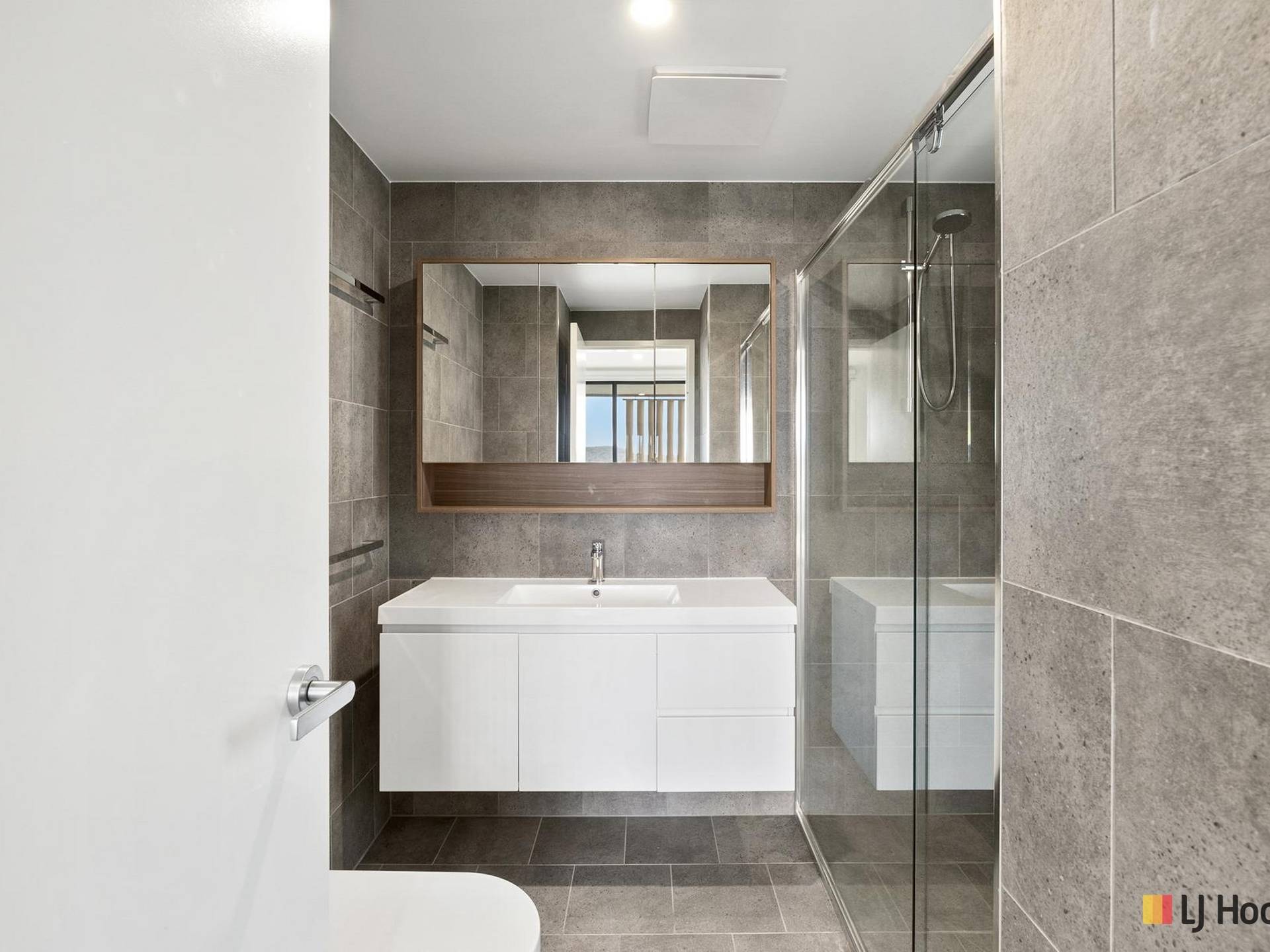 100/217 Northbourne Avenue, Turner