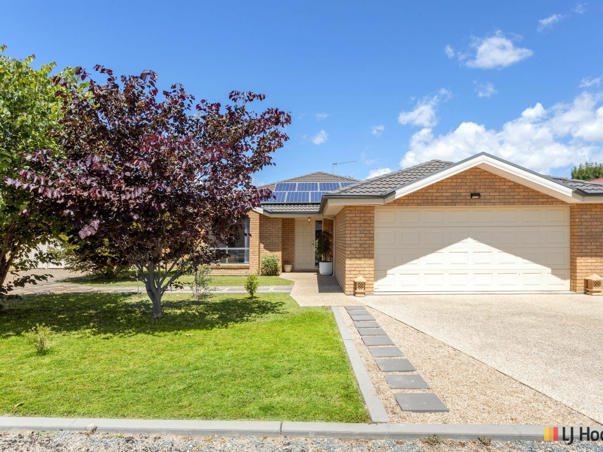 10 Hyland Drive, BUNGENDORE