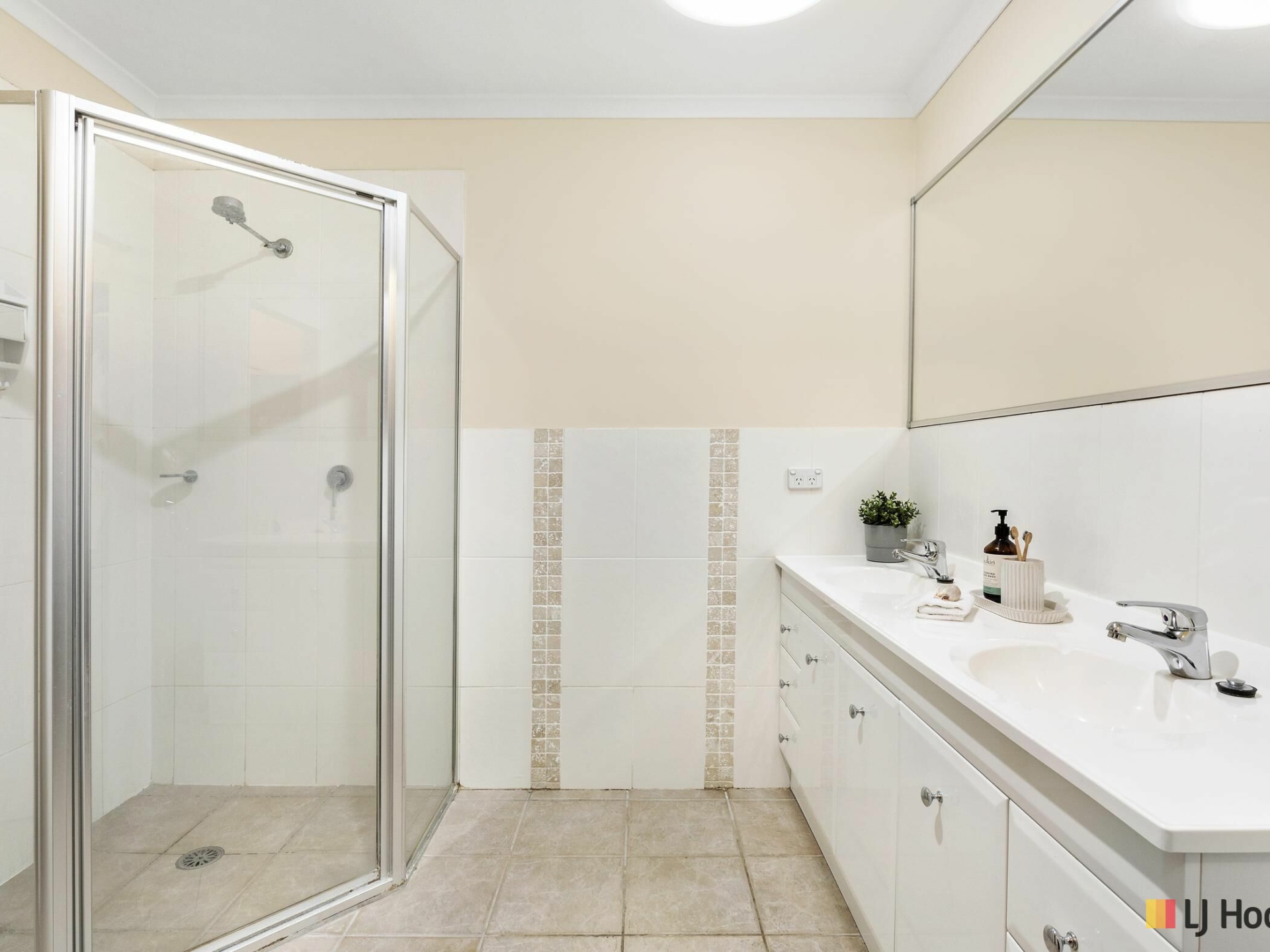 10 Hyland Drive, BUNGENDORE