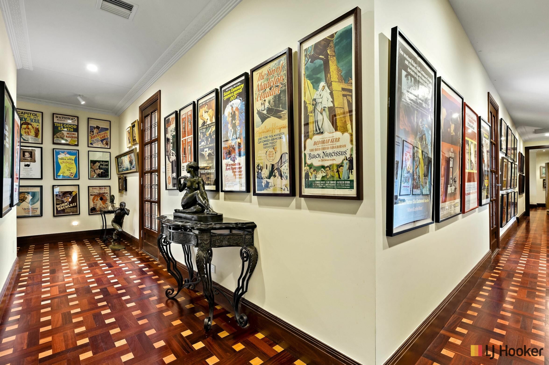 5 Dirrawan Gardens, REID