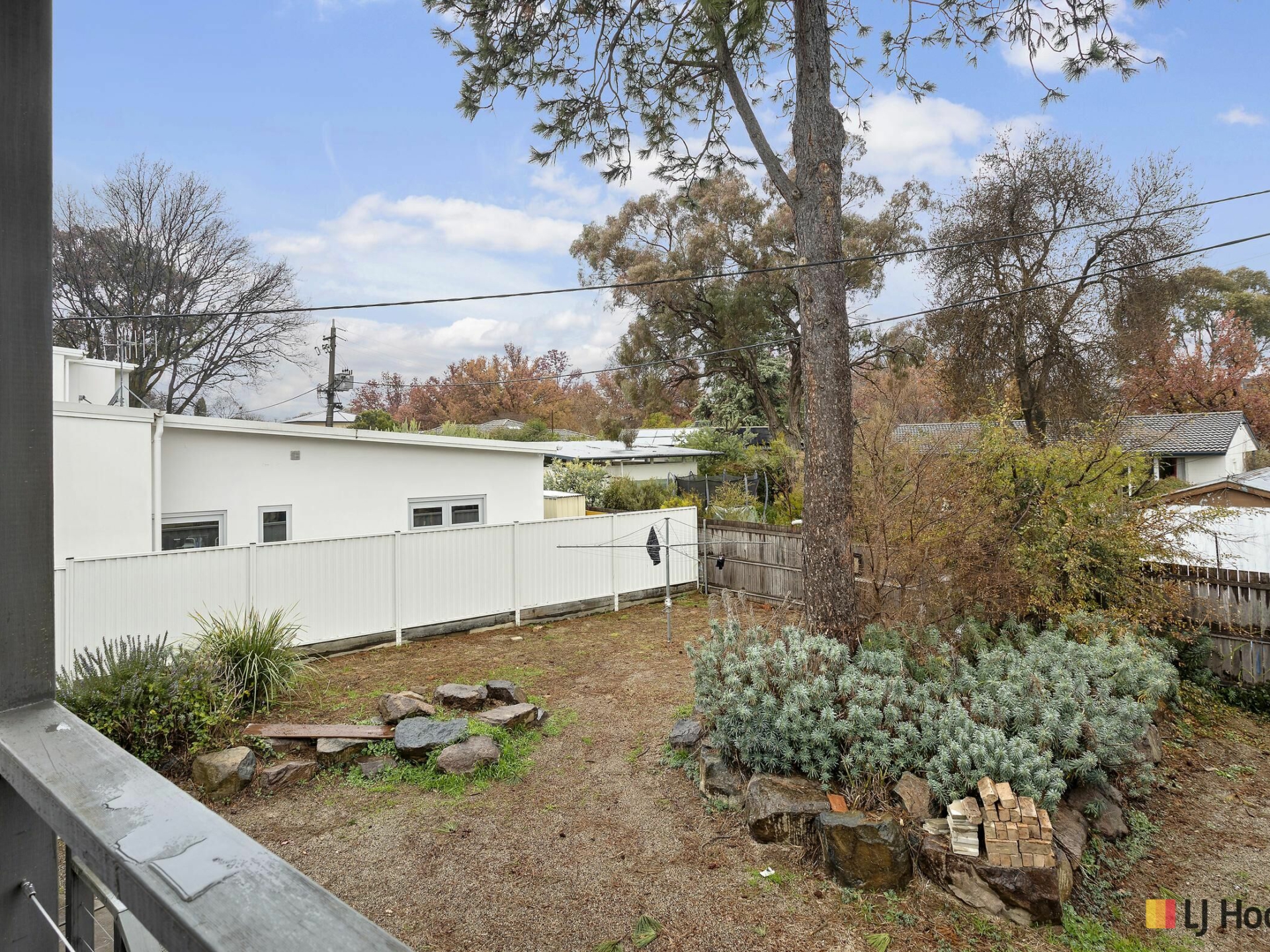 6 Cowan Street, DOWNER