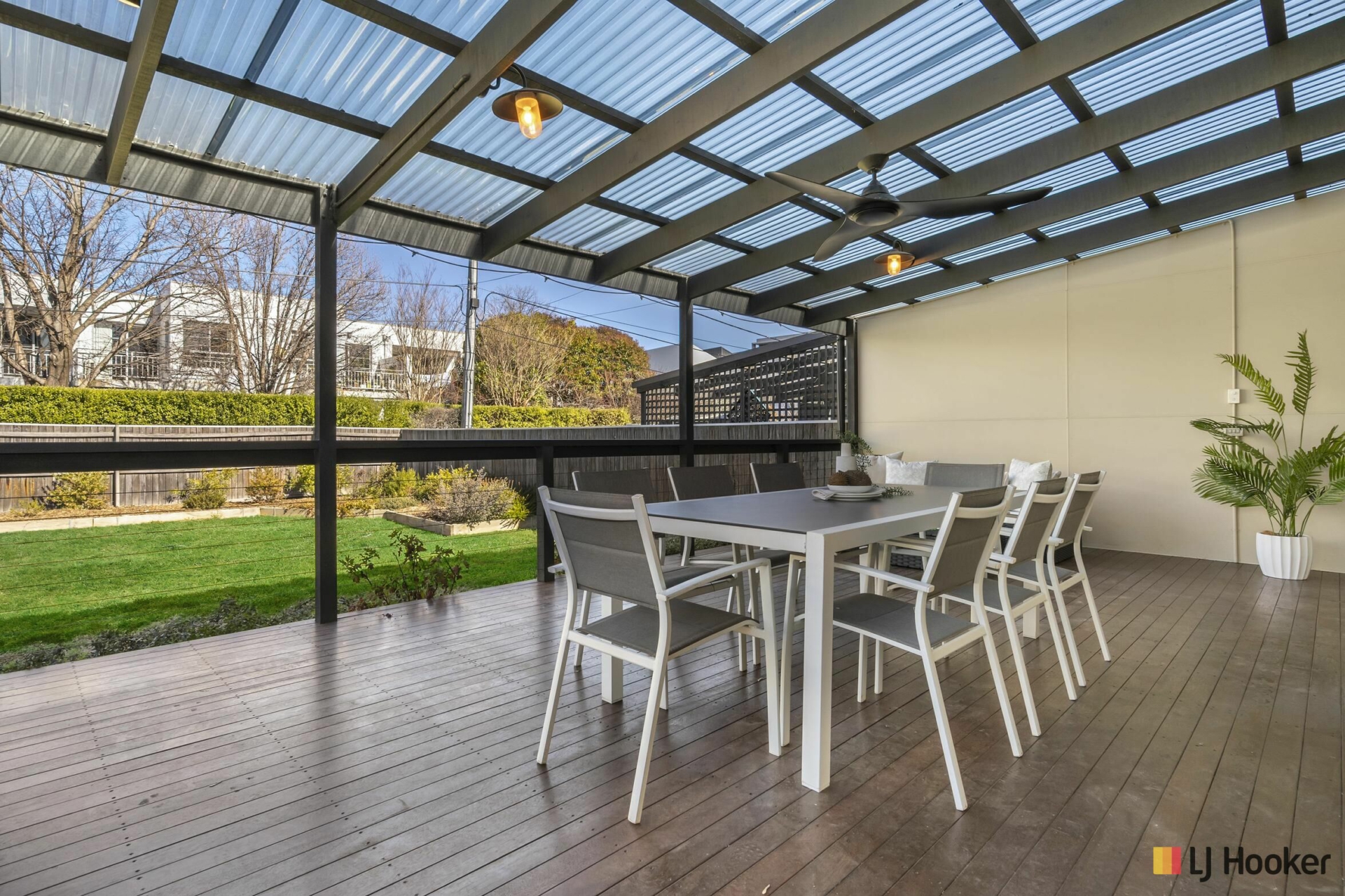 4 Dooring Street, BRADDON