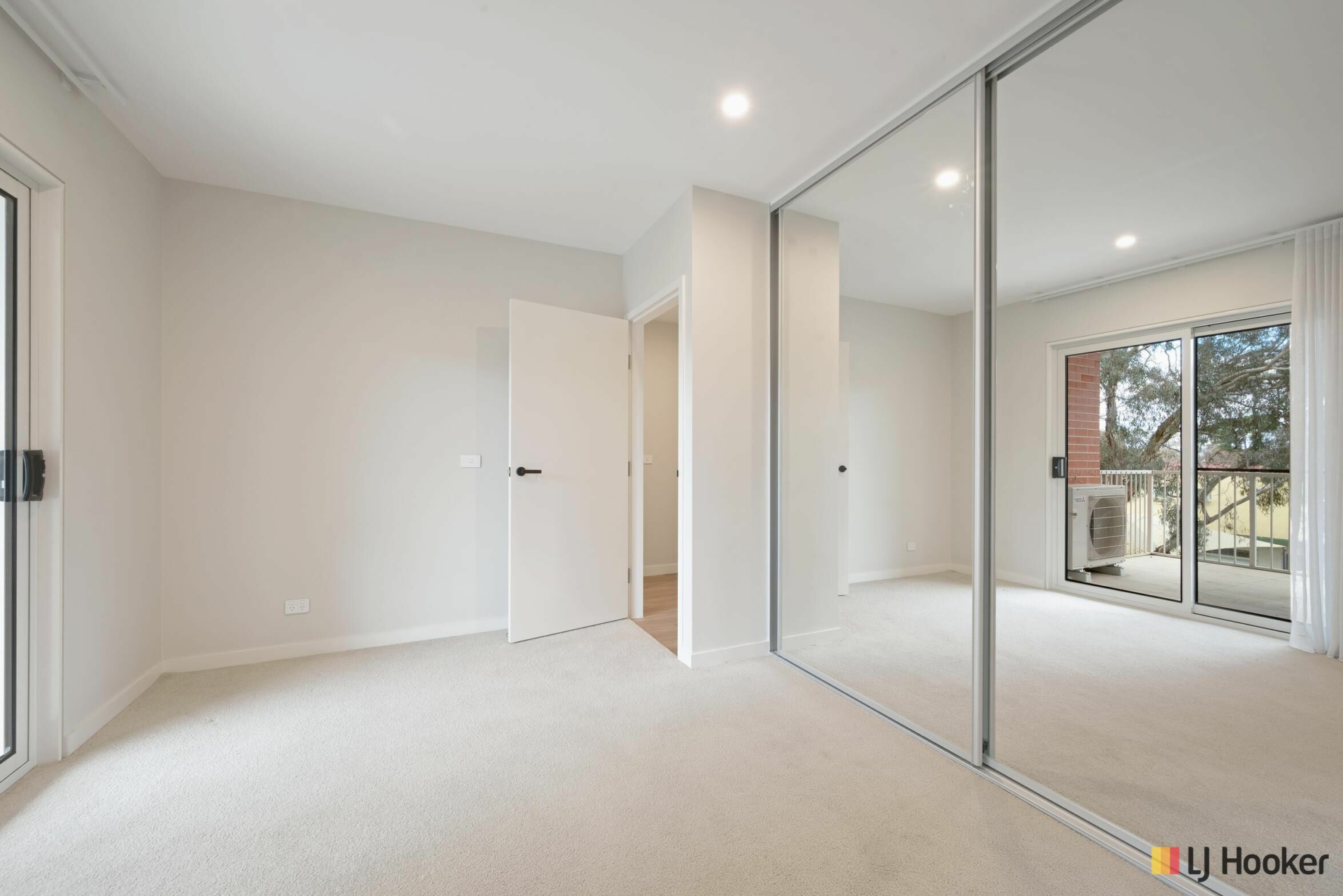32/20 Bradfield Street, DOWNER