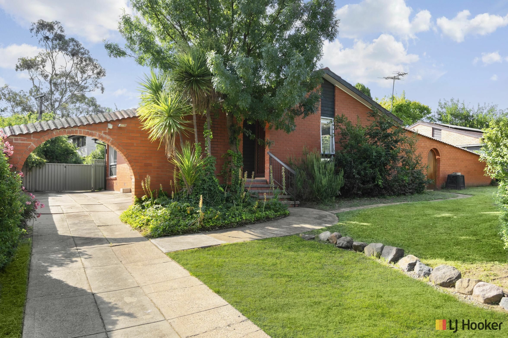 12 Amherst Street, Kambah