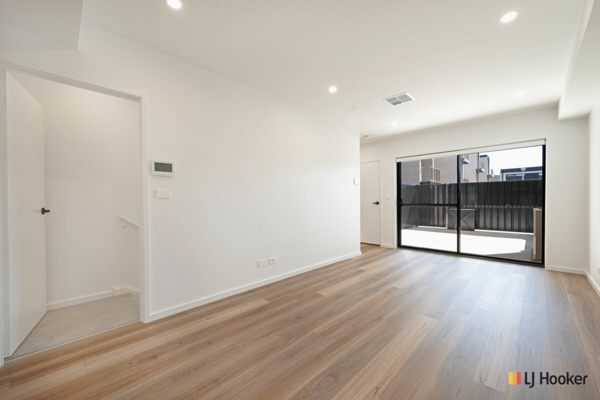 25/2 Cornelius Street, COOMBS
