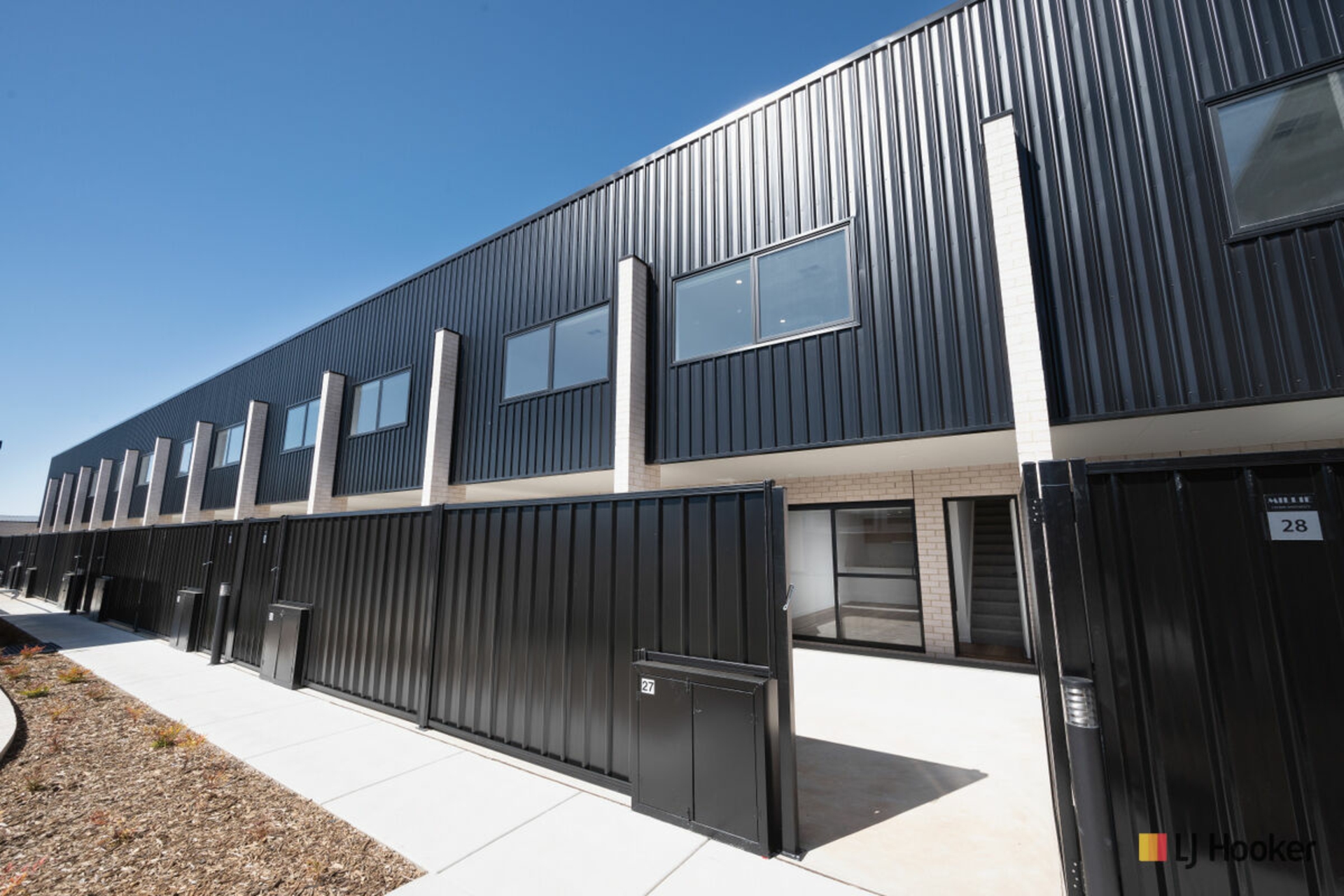 25/2 Cornelius Street, COOMBS