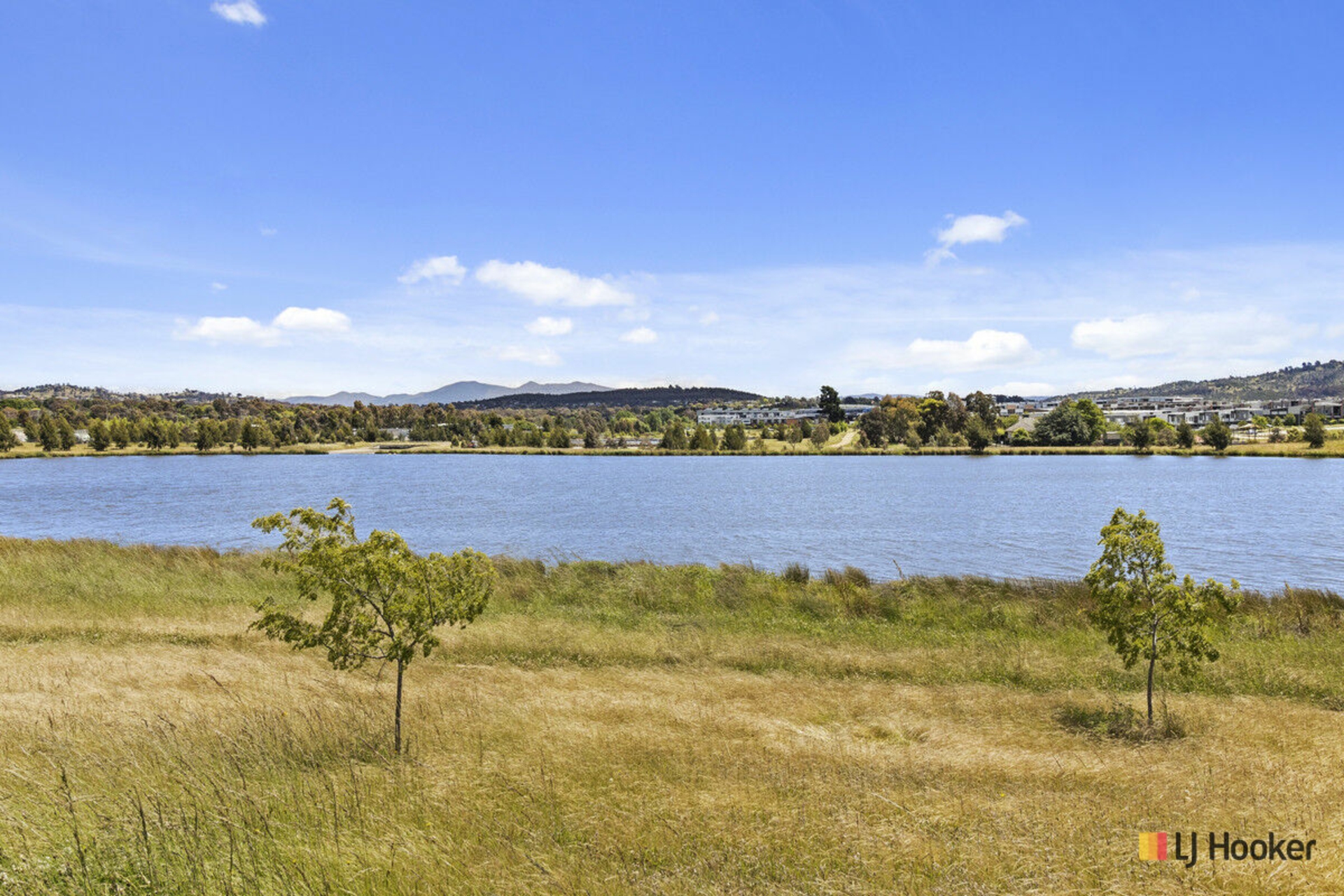 15/530 Cotter Road, COOMBS
