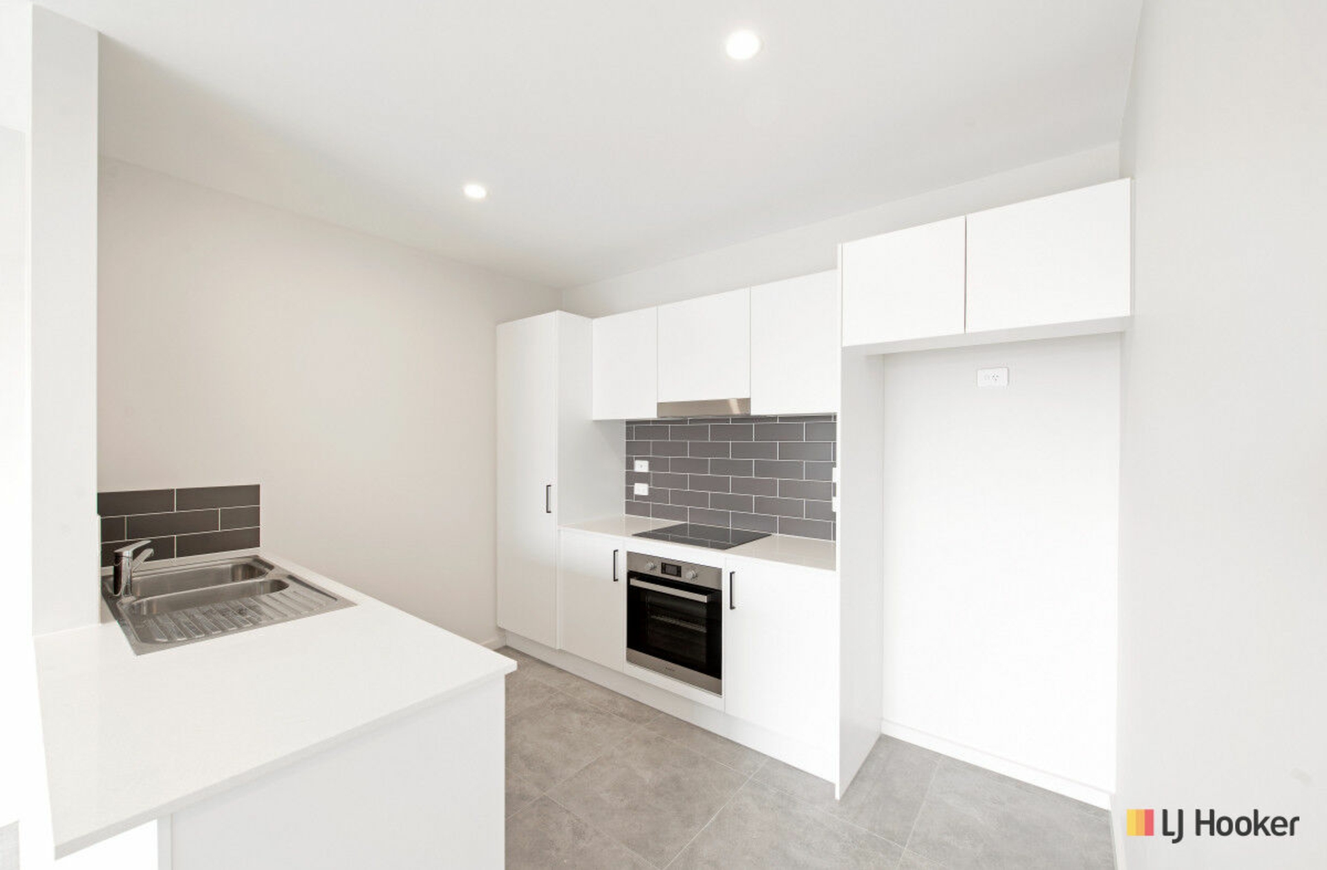 40/530 Cotter Road, COOMBS