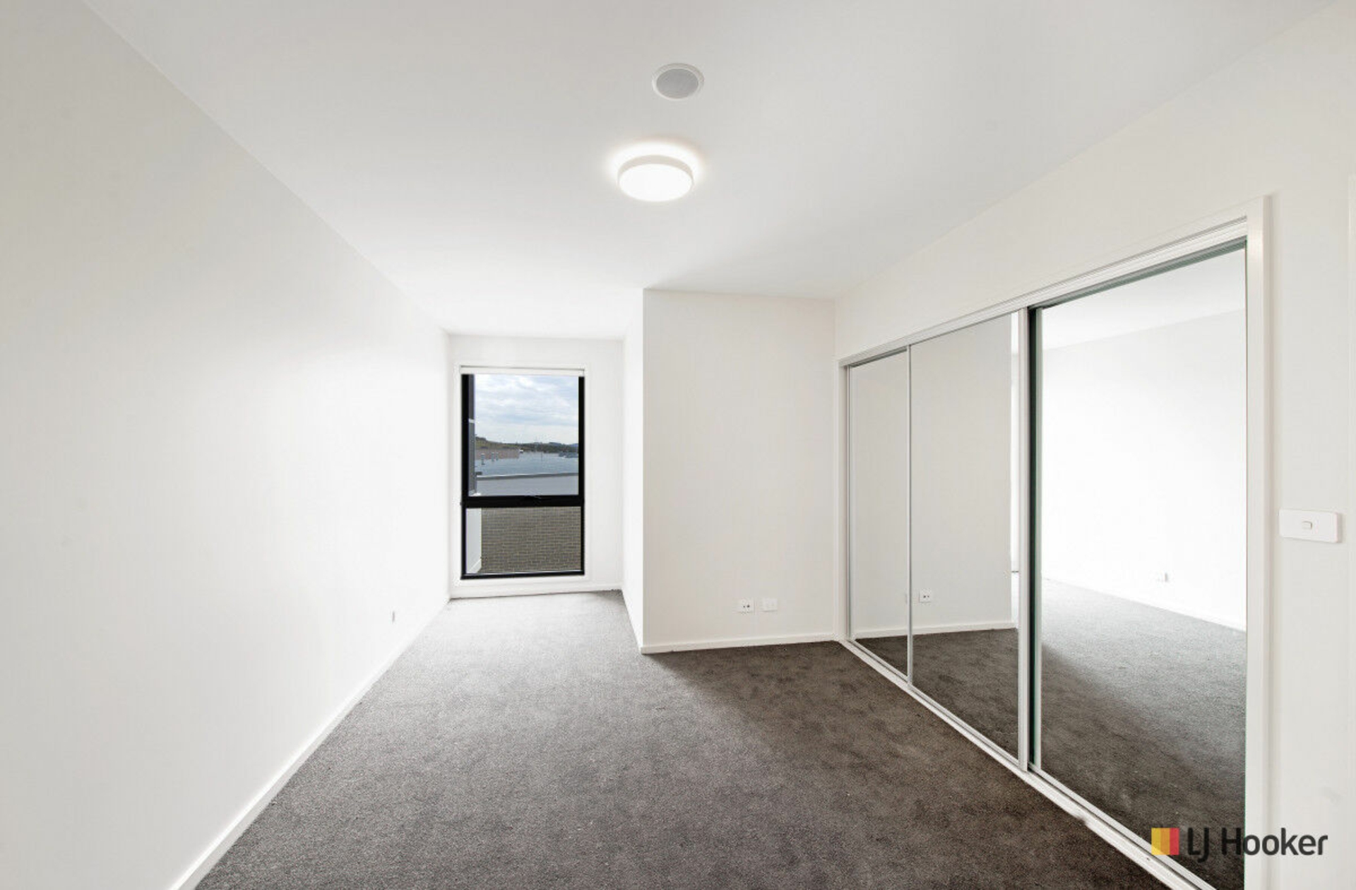 40/530 Cotter Road, COOMBS