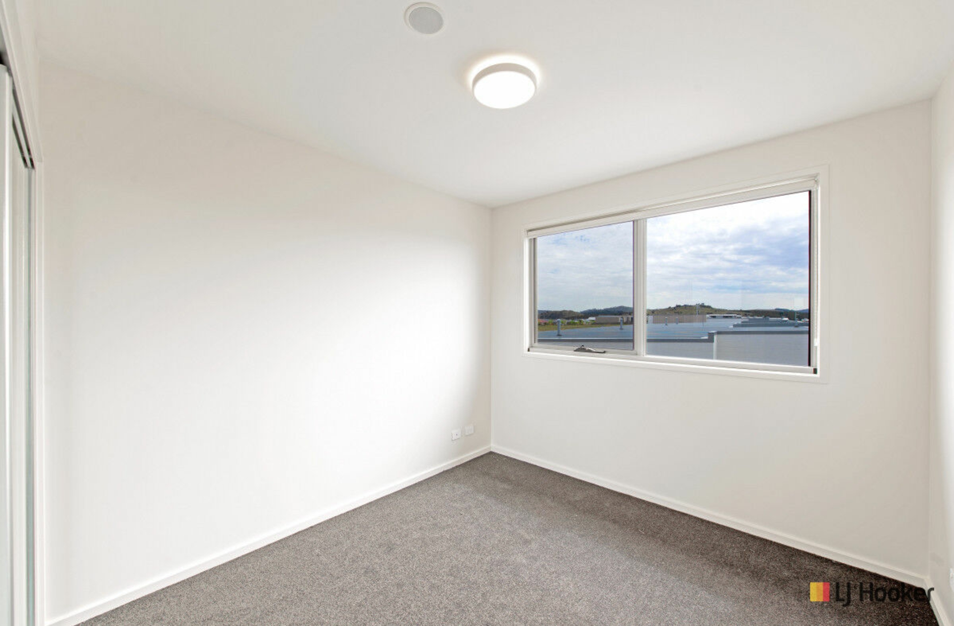 40/530 Cotter Road, COOMBS
