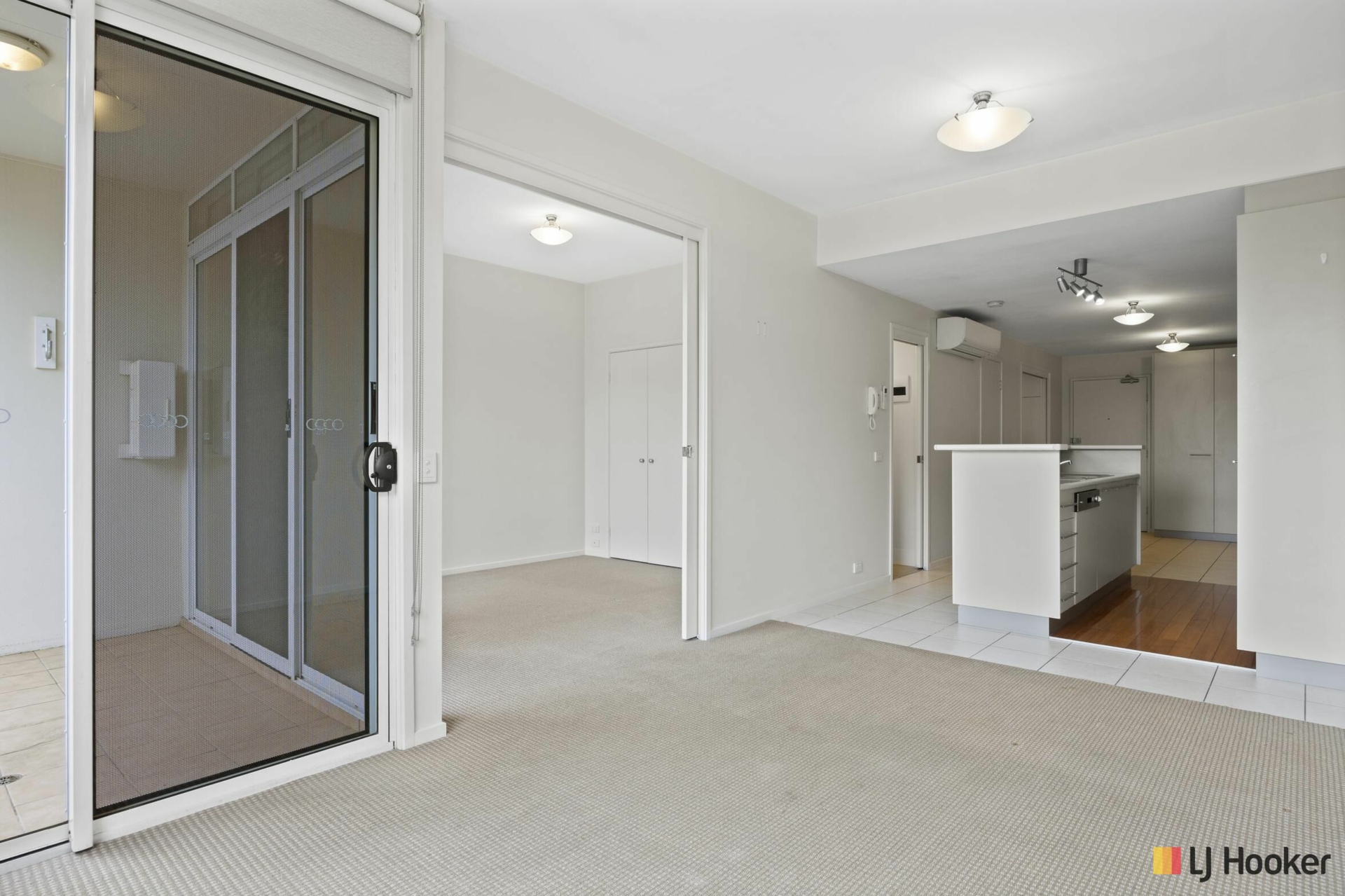 32/12 Challis Street, DICKSON