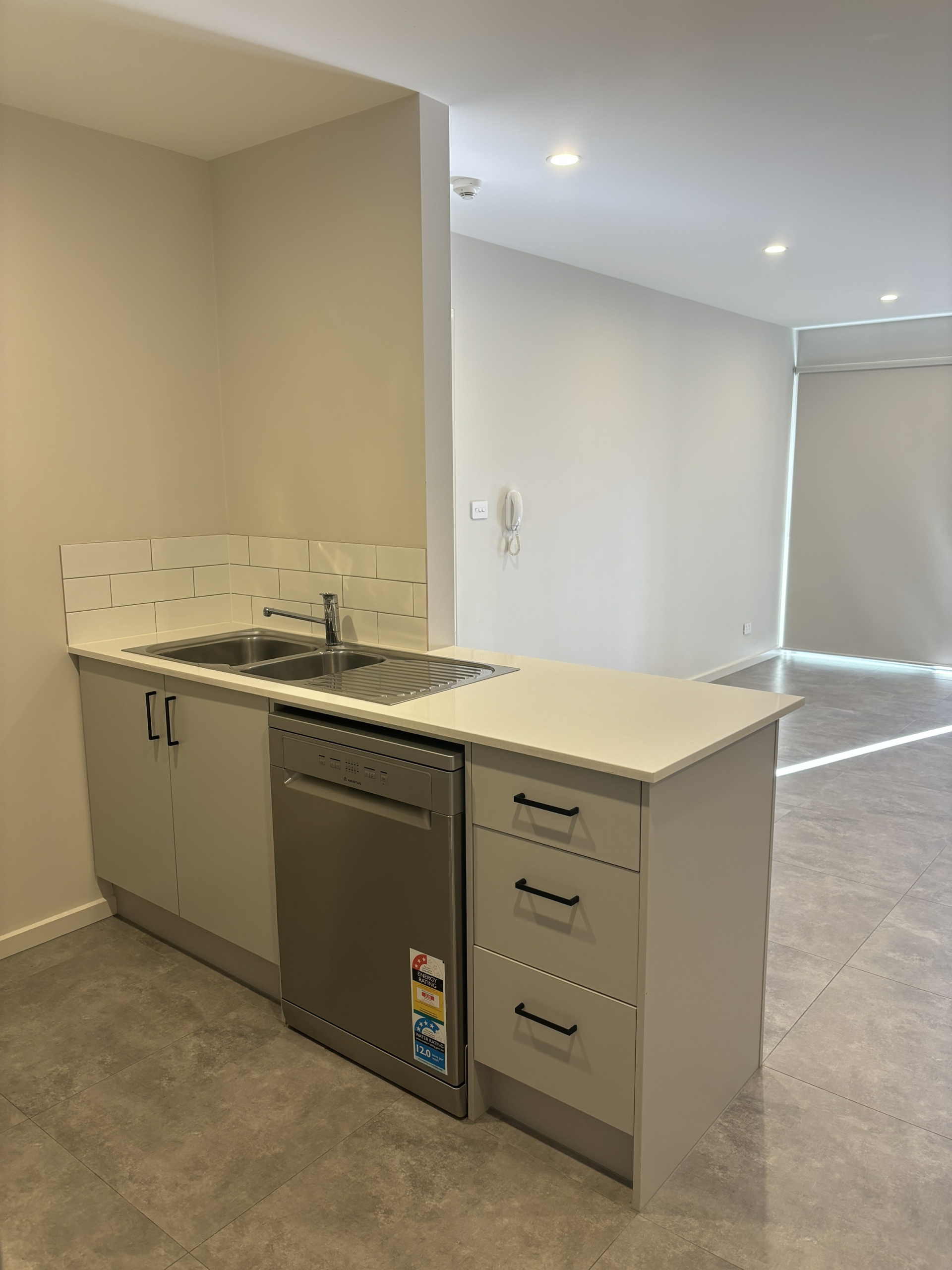 13/530 Cotter Road, COOMBS