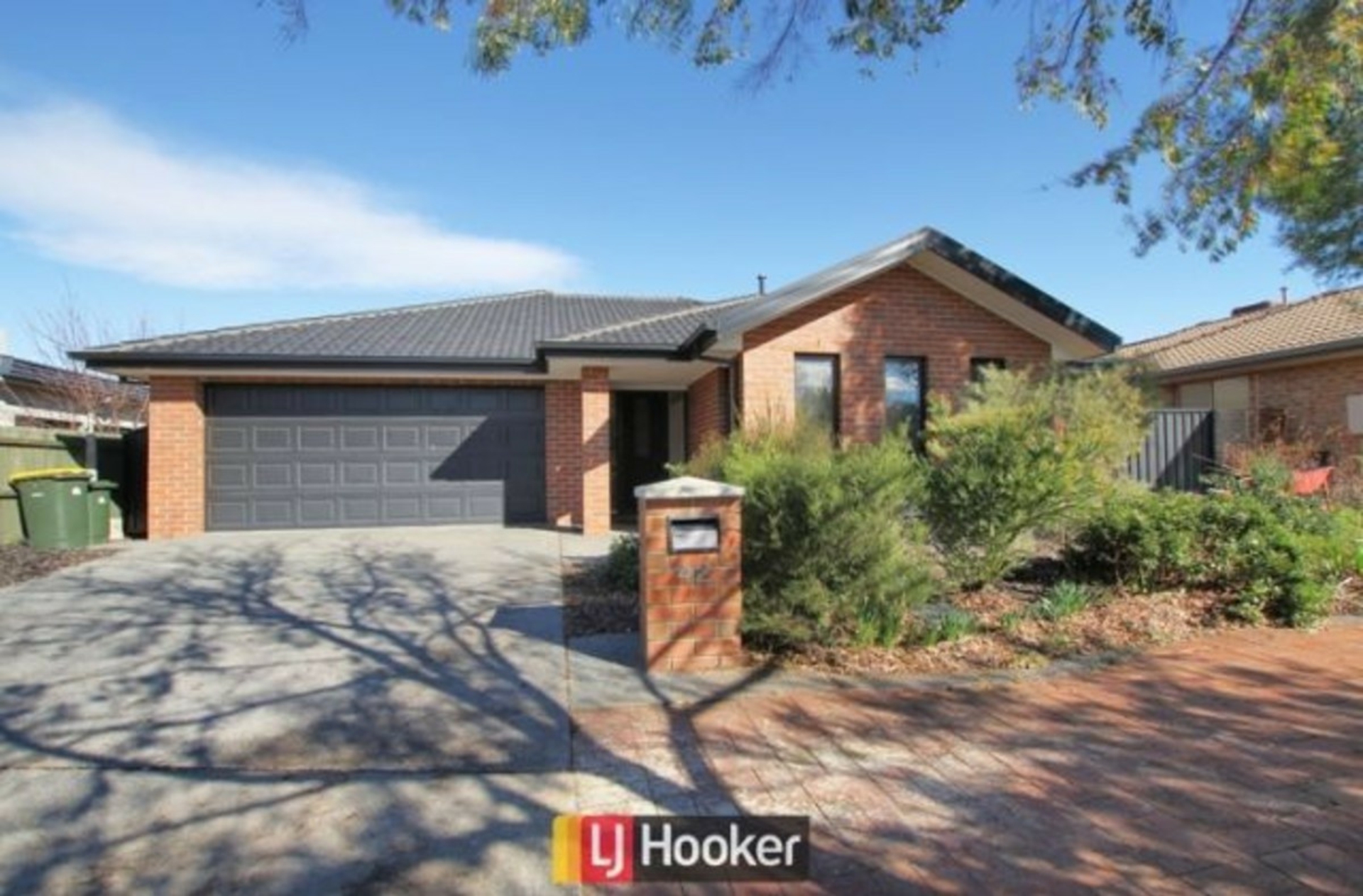 42 Kitty McEwan Street, MCKELLAR