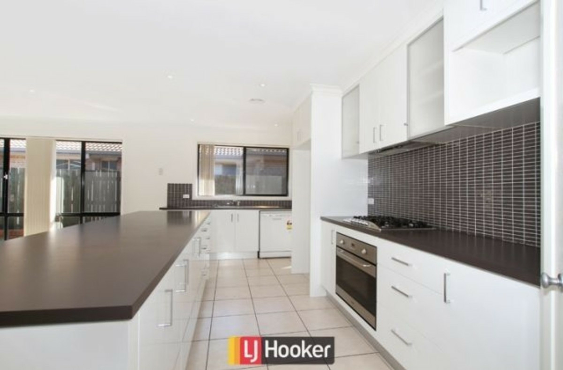 42 Kitty McEwan Street, MCKELLAR