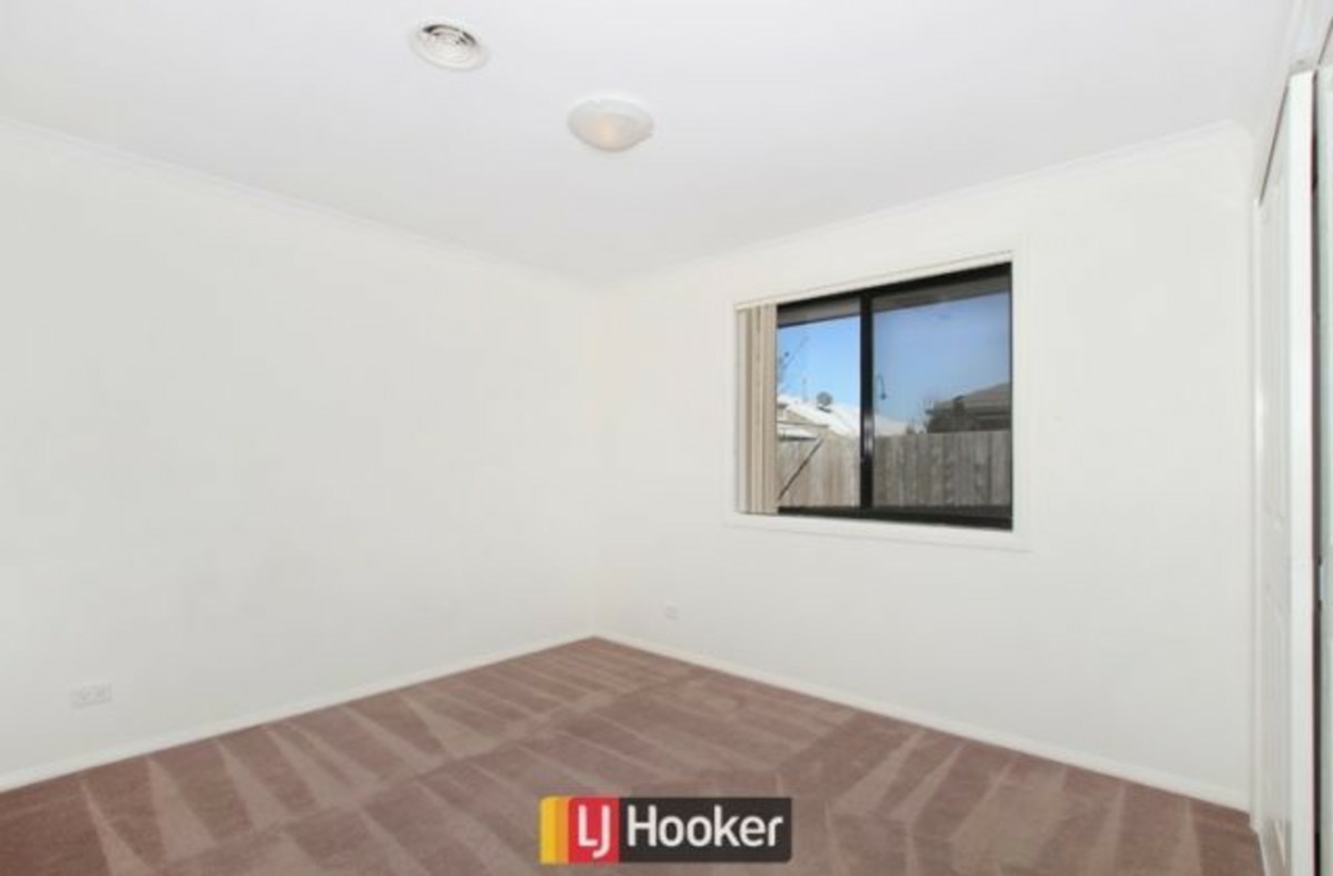 42 Kitty McEwan Street, MCKELLAR