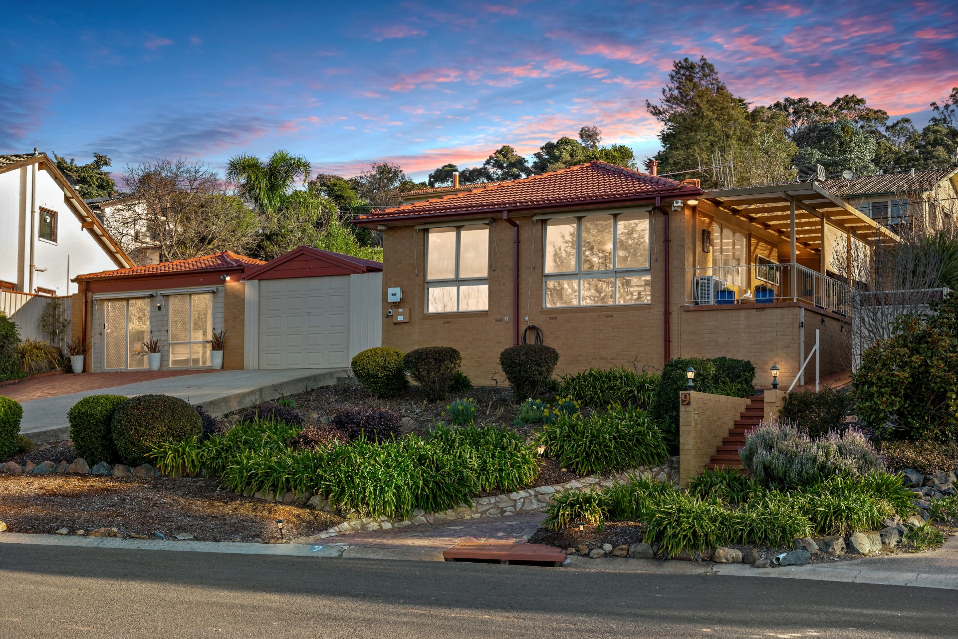 9 Faulkner Place, CHAPMAN