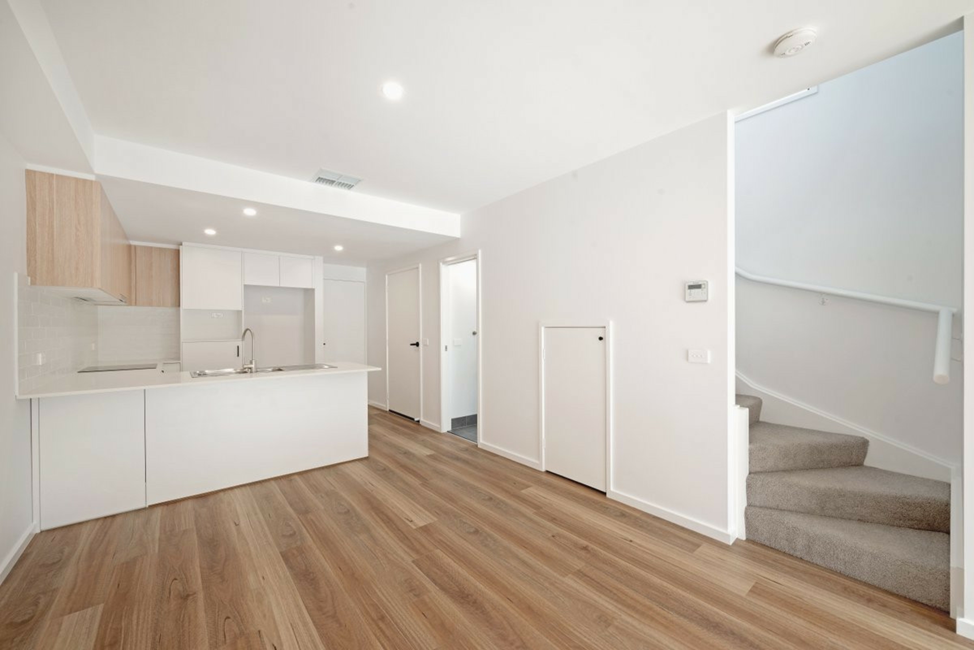 6/2 Cornelius Street, COOMBS