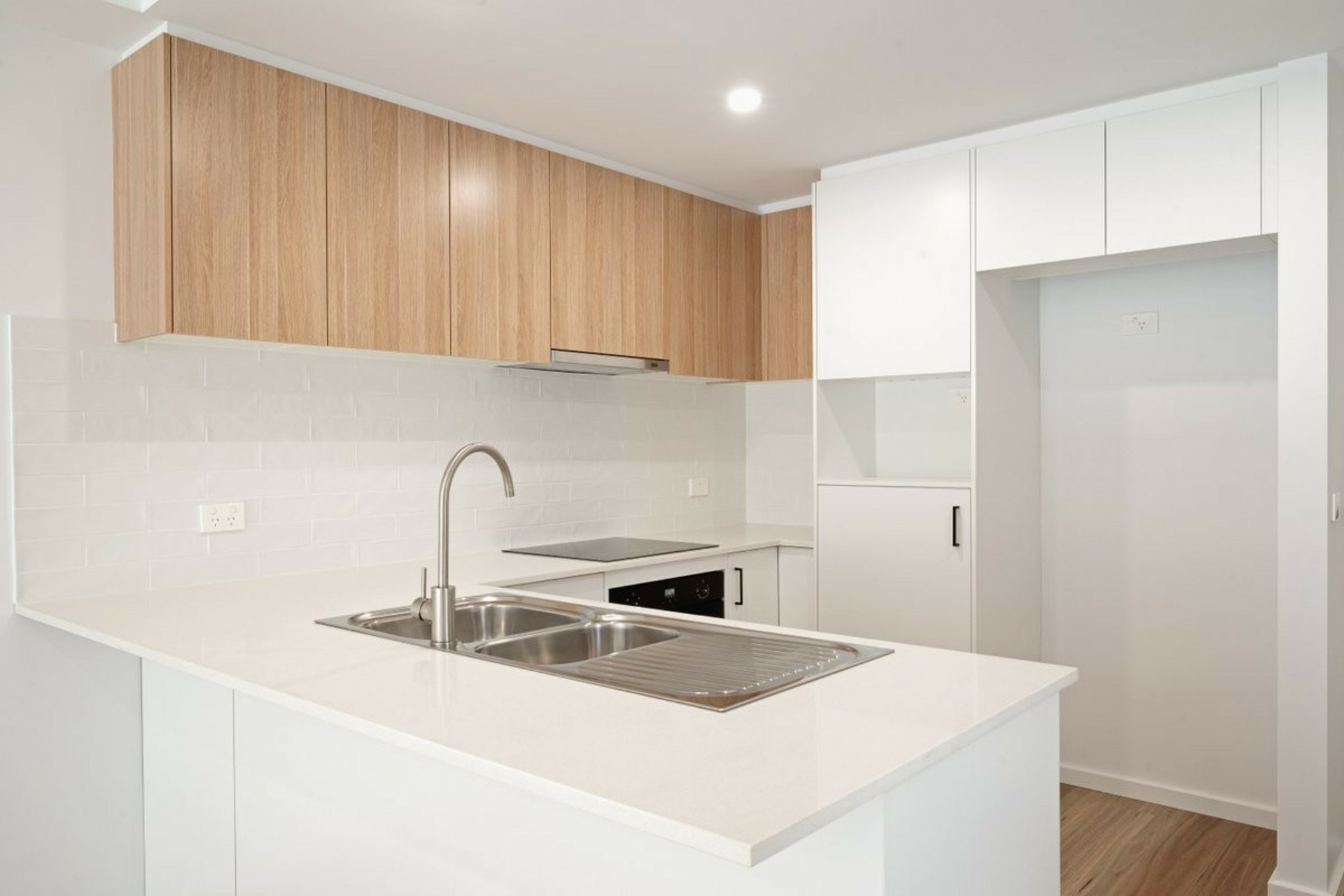 6/2 Cornelius Street, COOMBS