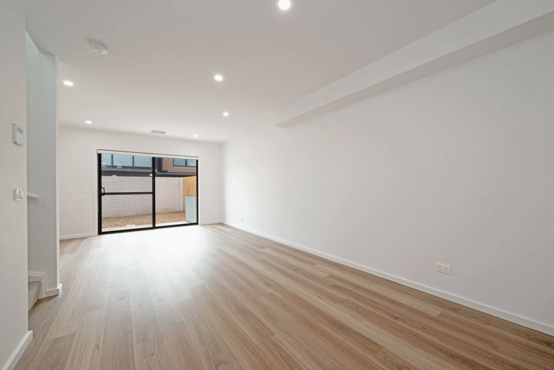6/2 Cornelius Street, COOMBS