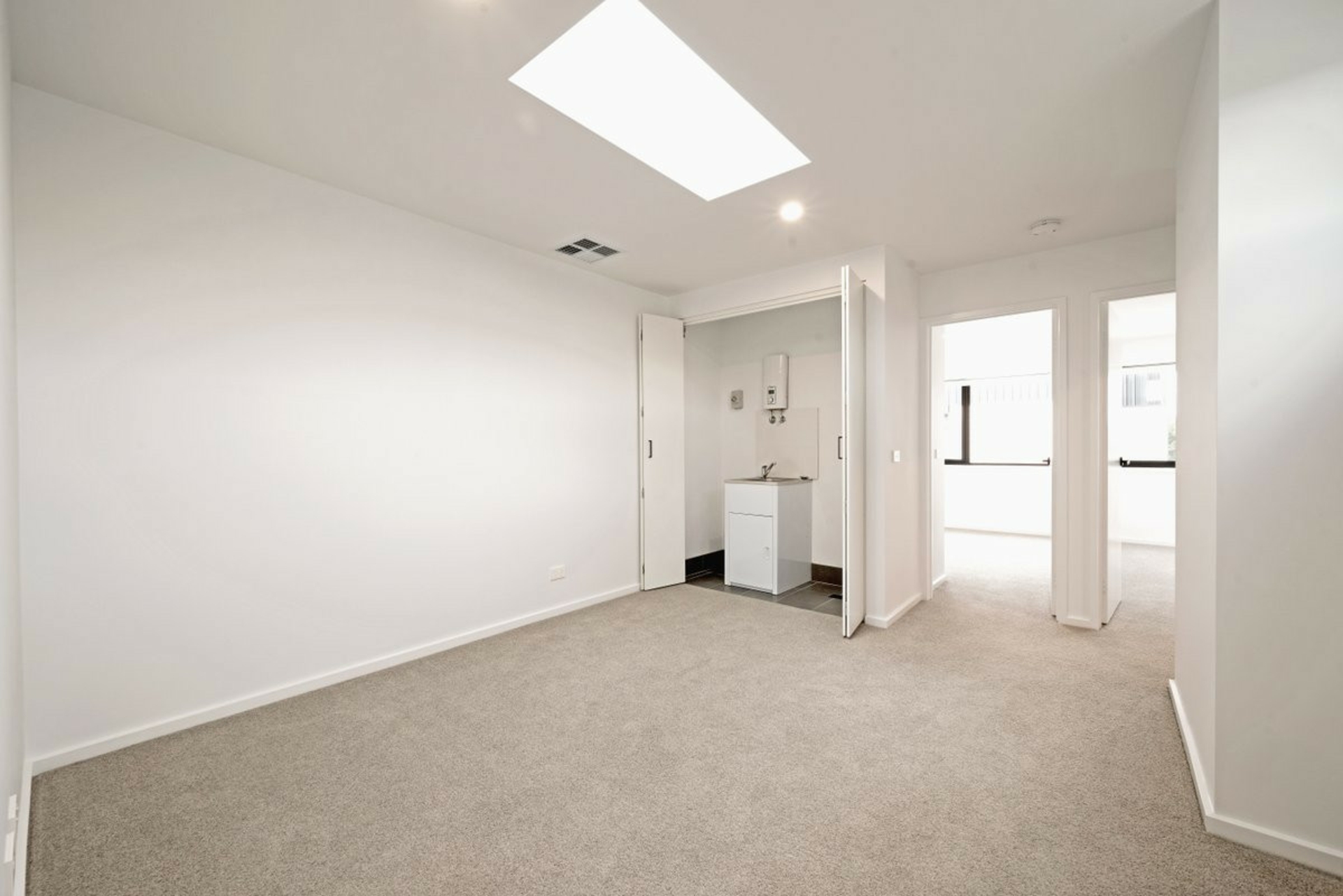 6/2 Cornelius Street, COOMBS