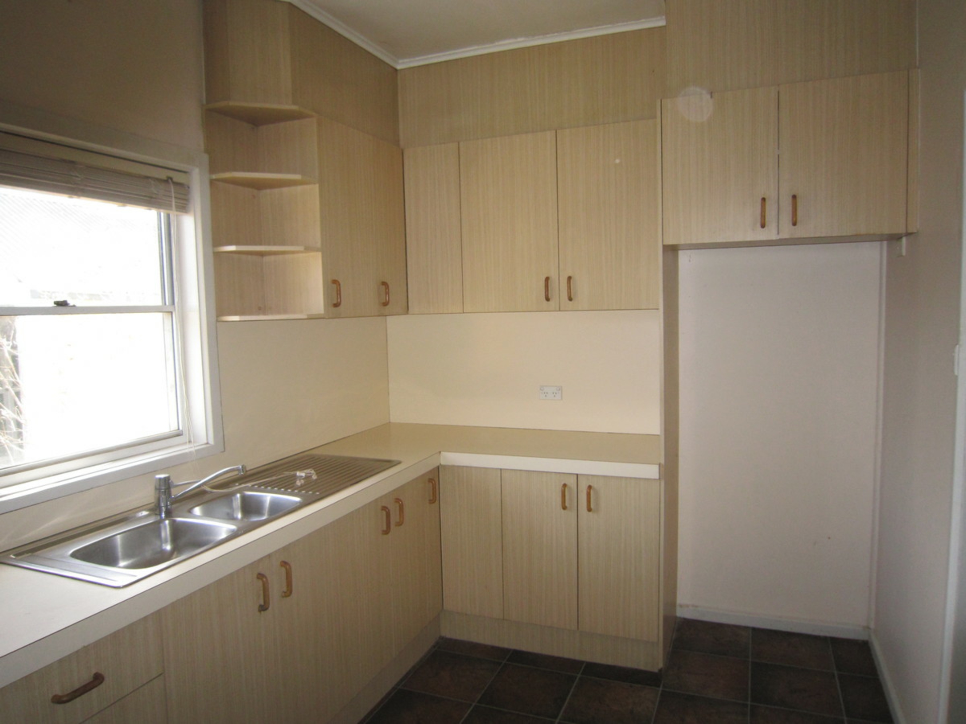 210 Kaveneys Road, JEIR