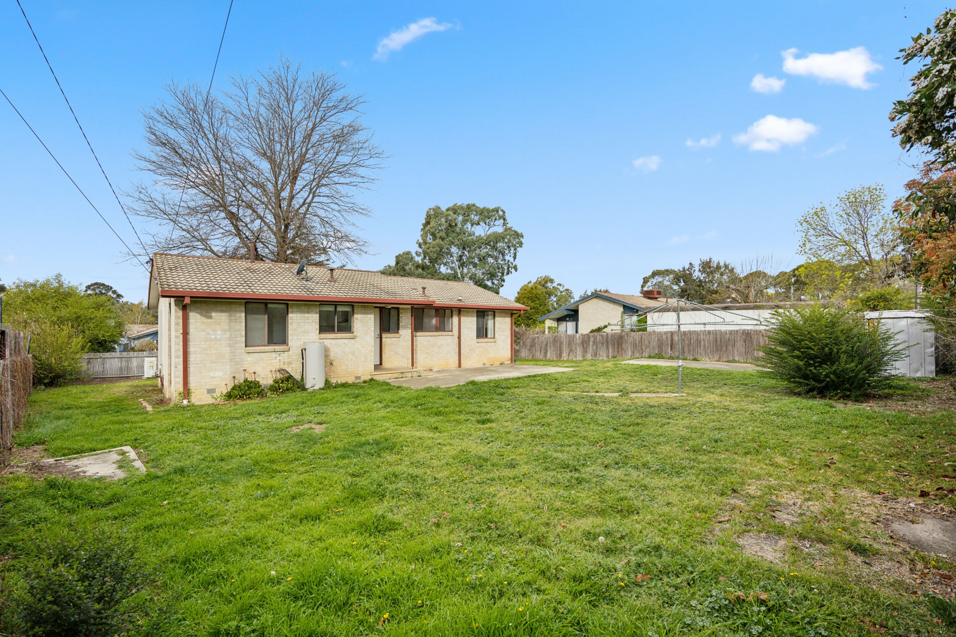 4 Hepburn Place, KAMBAH