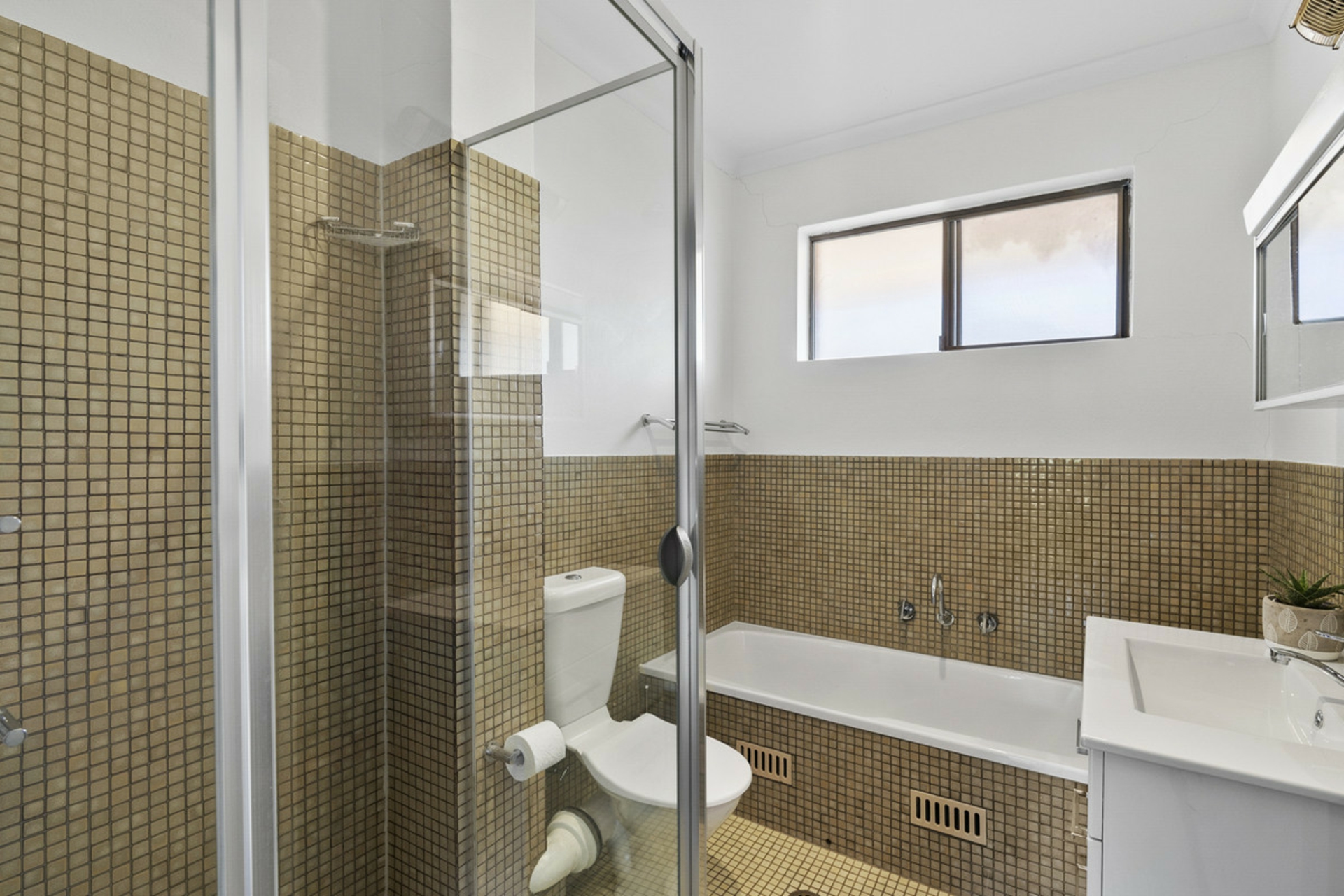 30/17 Medley Street, CHIFLEY