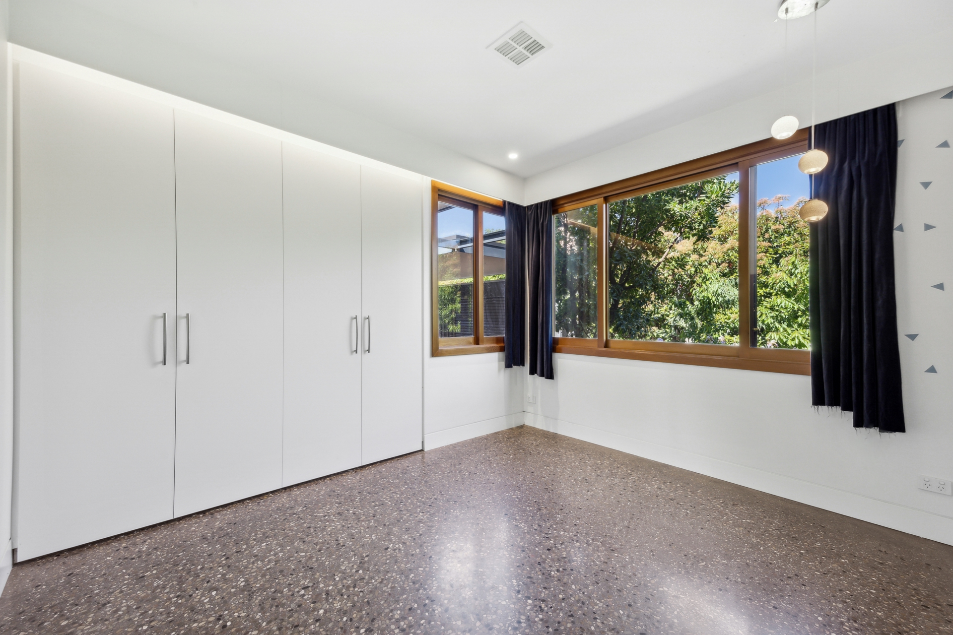 5 Toms Crescent, AINSLIE