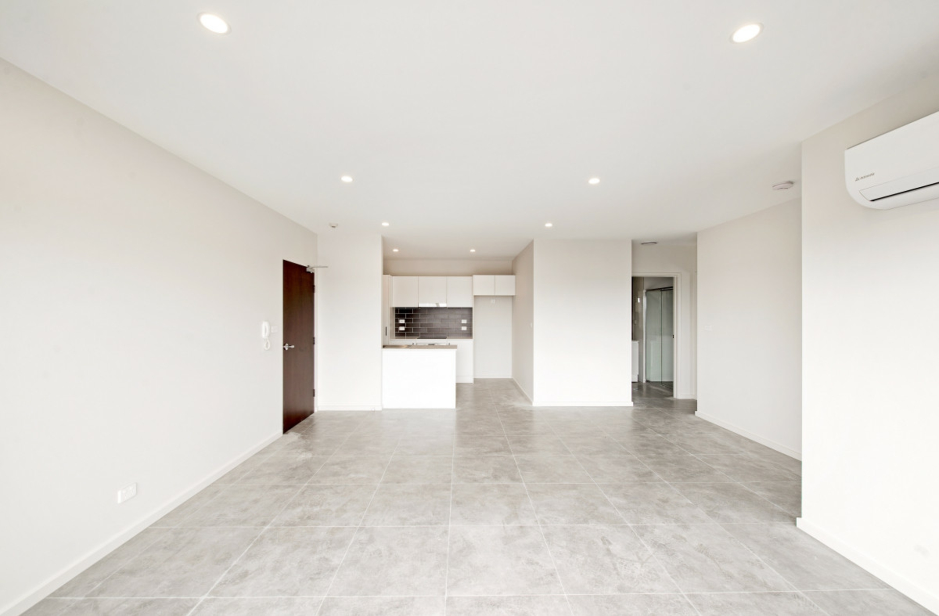 10/530 Cotter Road, COOMBS