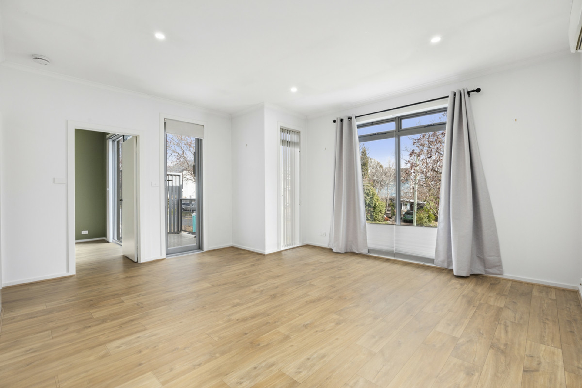 8/6 Guthrie Street, DICKSON
