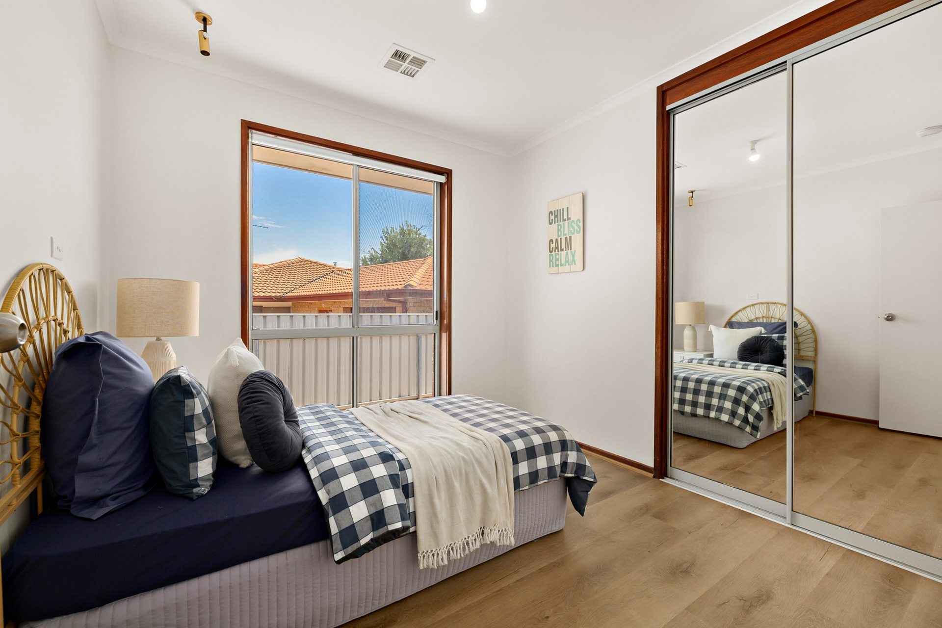 16 Mollee Crescent, ISABELLA PLAINS