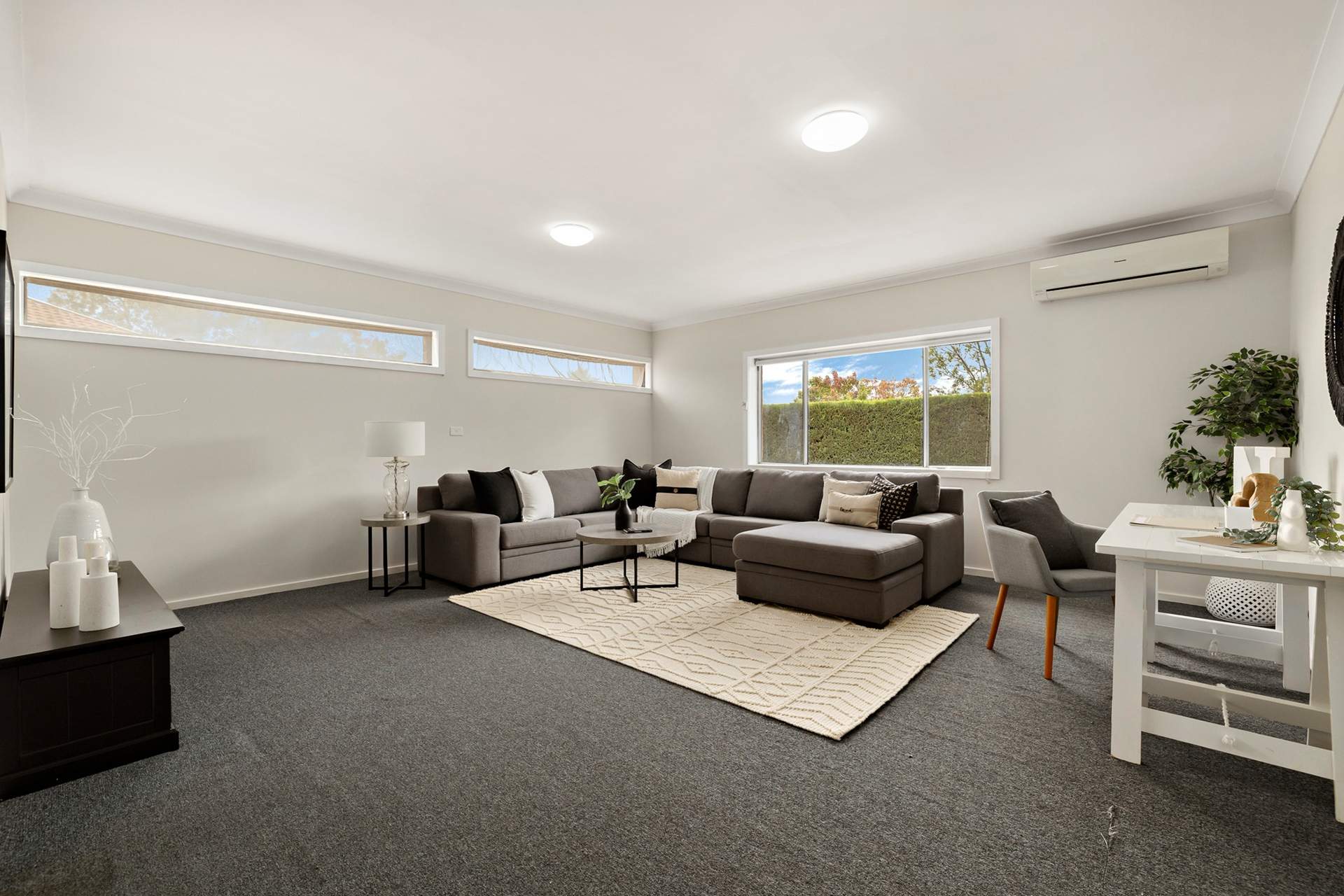 16 Mollee Crescent, ISABELLA PLAINS