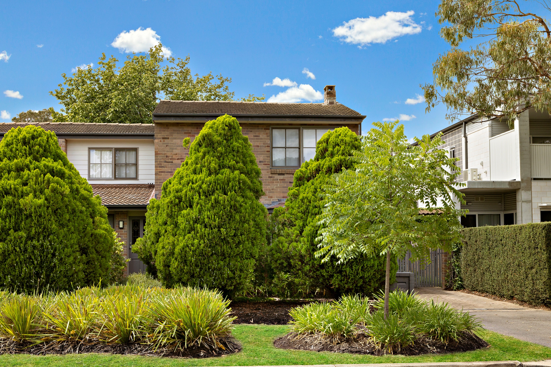32 Lowanna Street, BRADDON