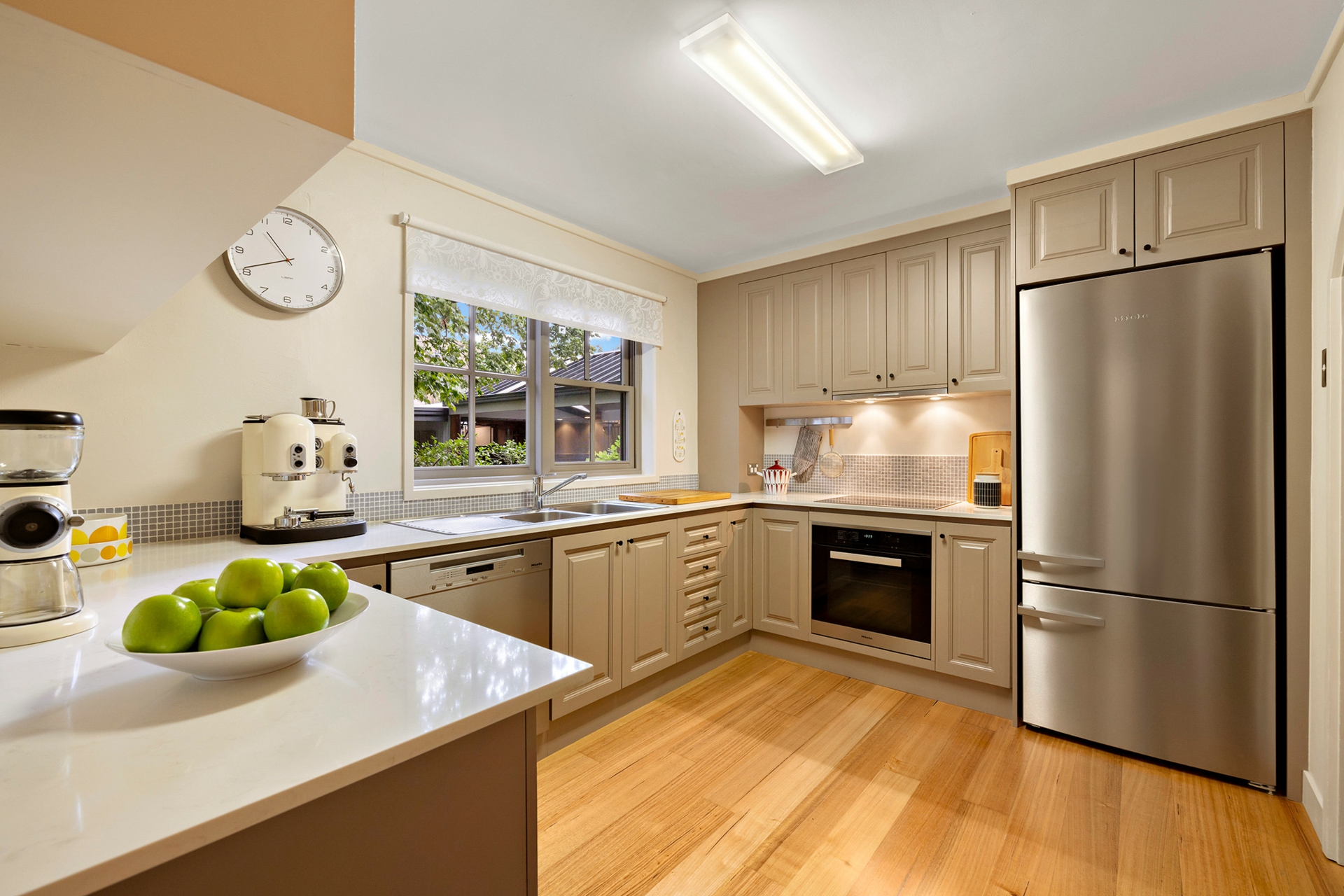 32 Lowanna Street, BRADDON