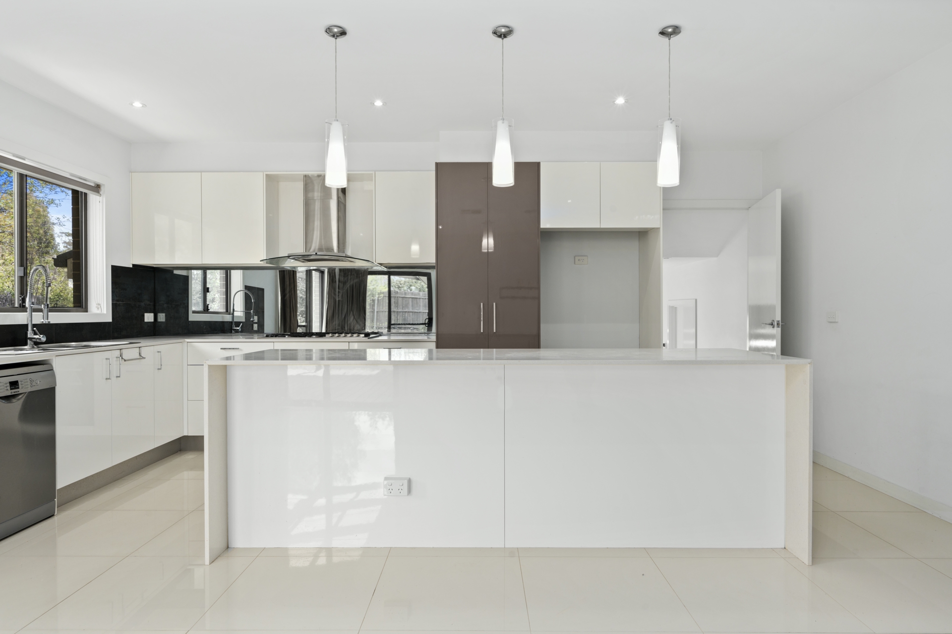 146 Langtree Crescent, CRACE
