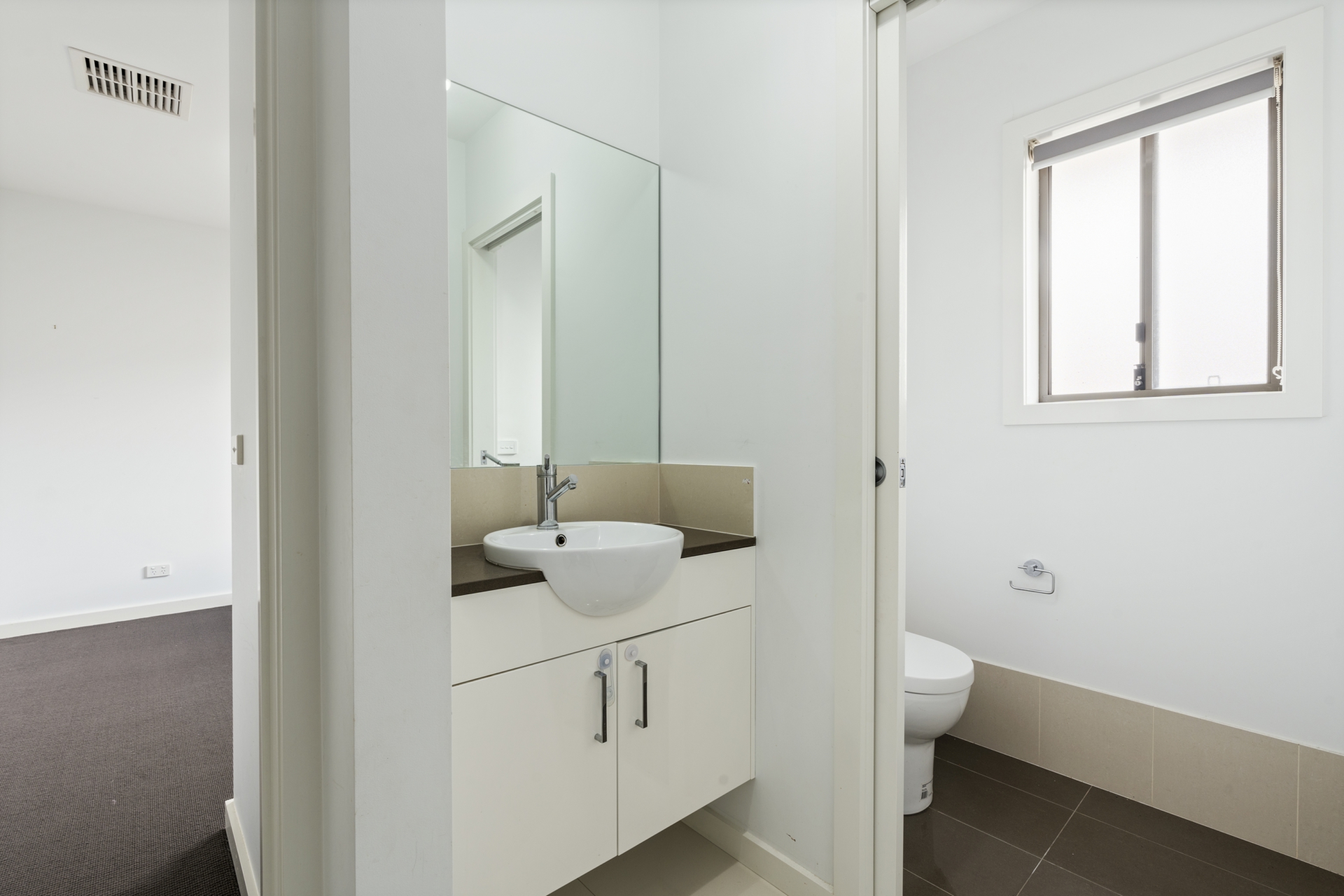146 Langtree Crescent, CRACE