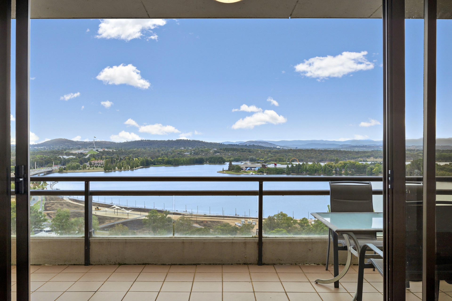 2002/2 Marcus Clarke Street, City